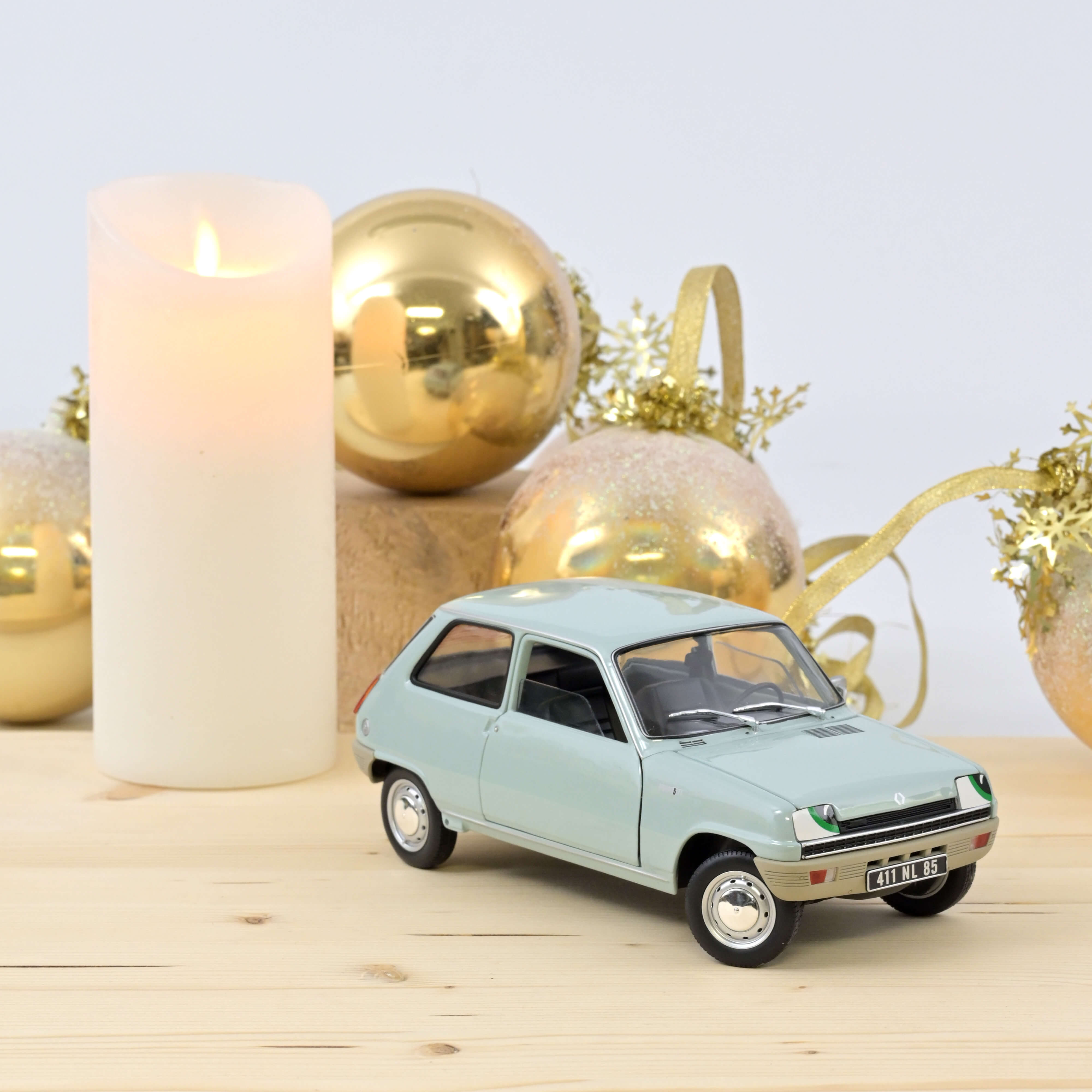 Renault 5 1972 Clear Blue 1:18