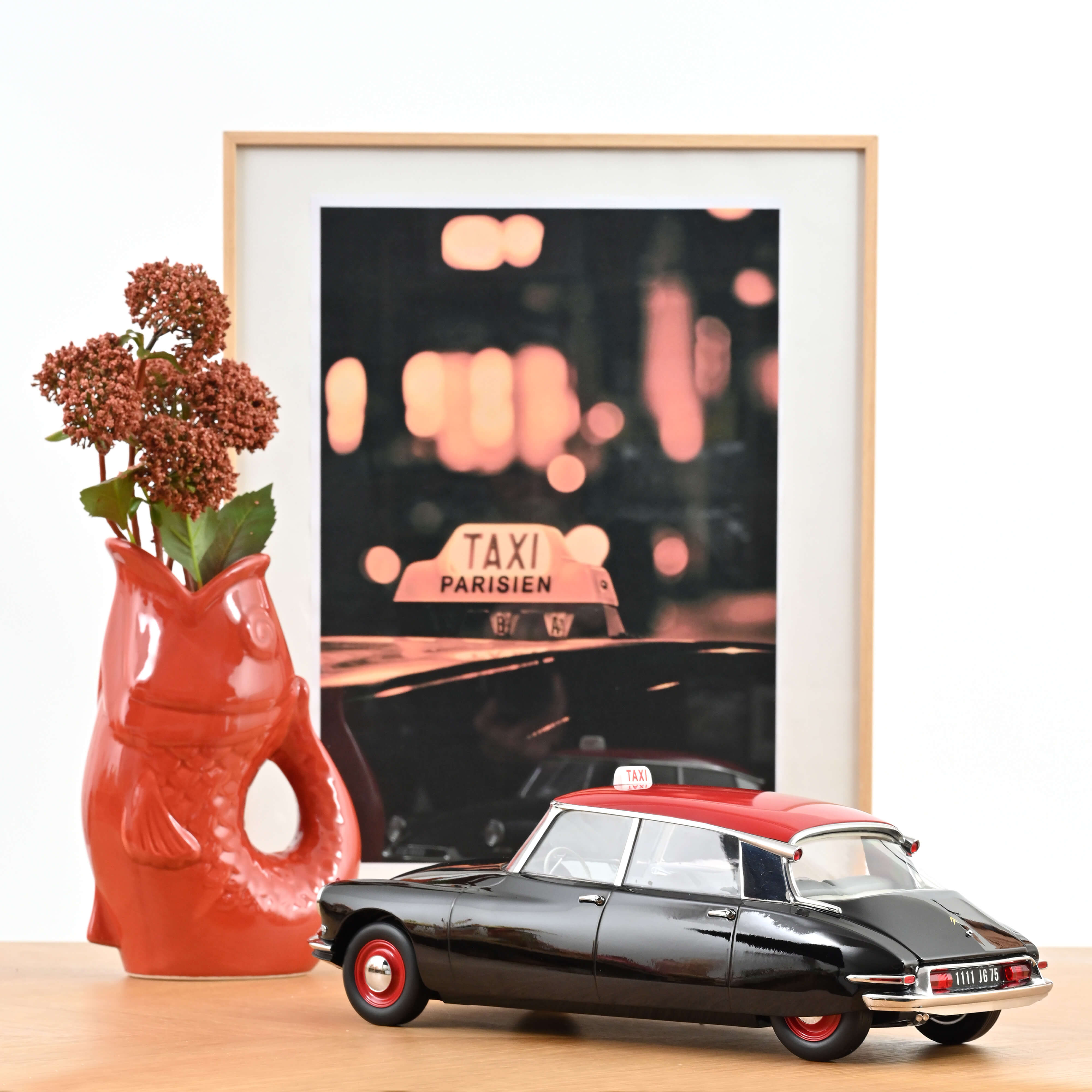 Citroën DS 19 1959 Taxi 1:12 - 150pcs