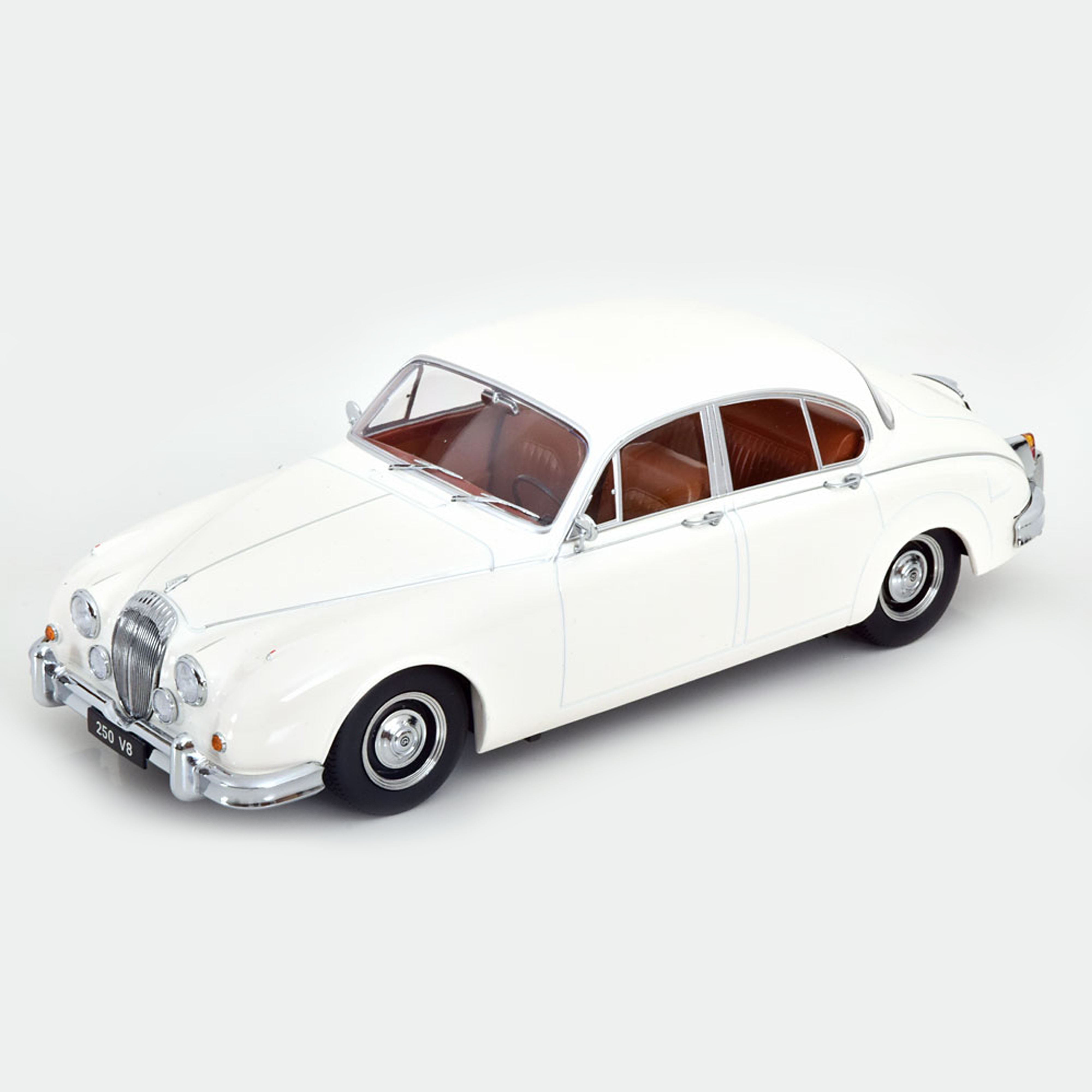Daimler 250 V8 LHD 1962 White 1:18