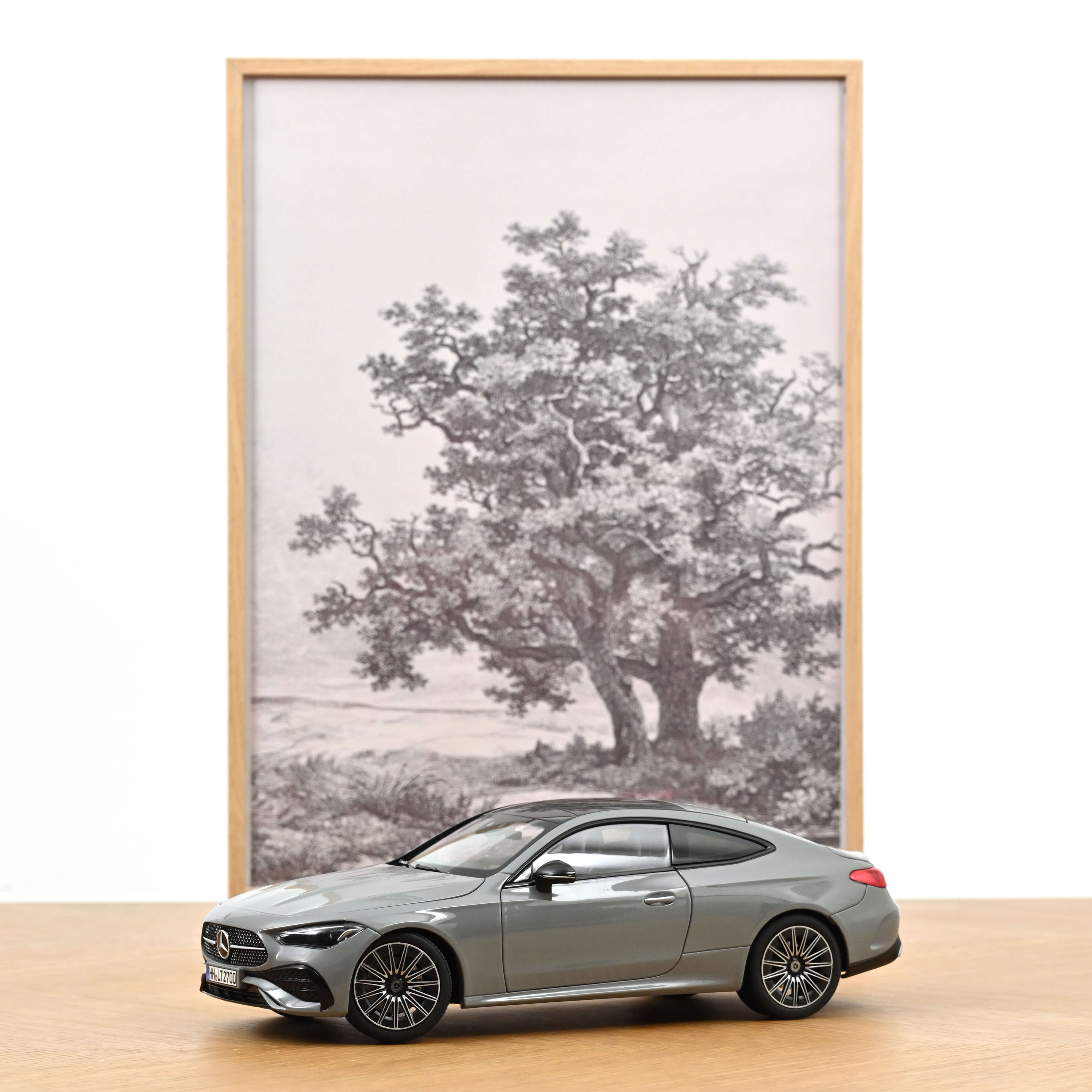 Mercedes-Benz CLE Coupé 2024 Alpine Grey 1:18 - 200pcs