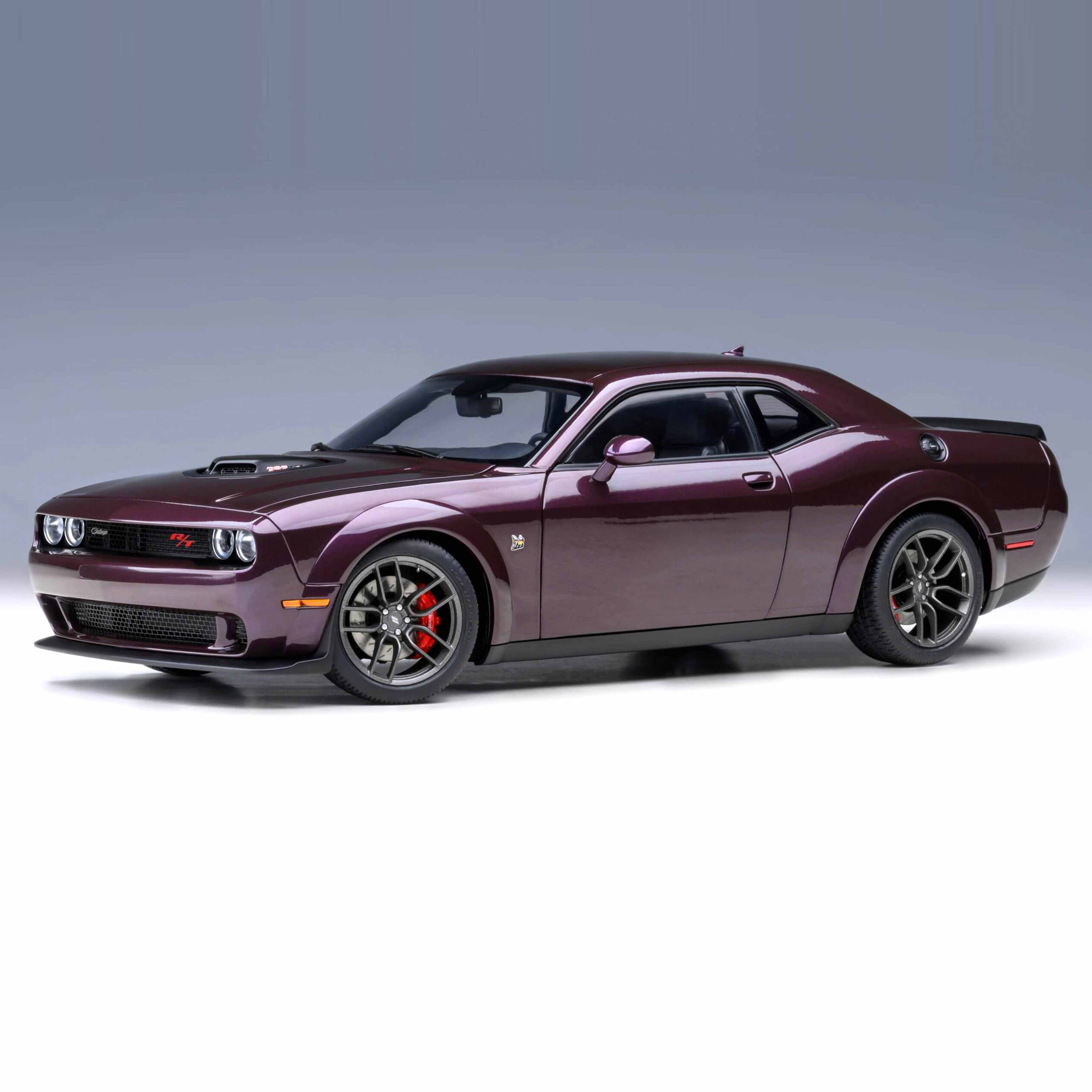 Dodge Challenger R/T Scat Pack Shaker Hellraisin 1:18