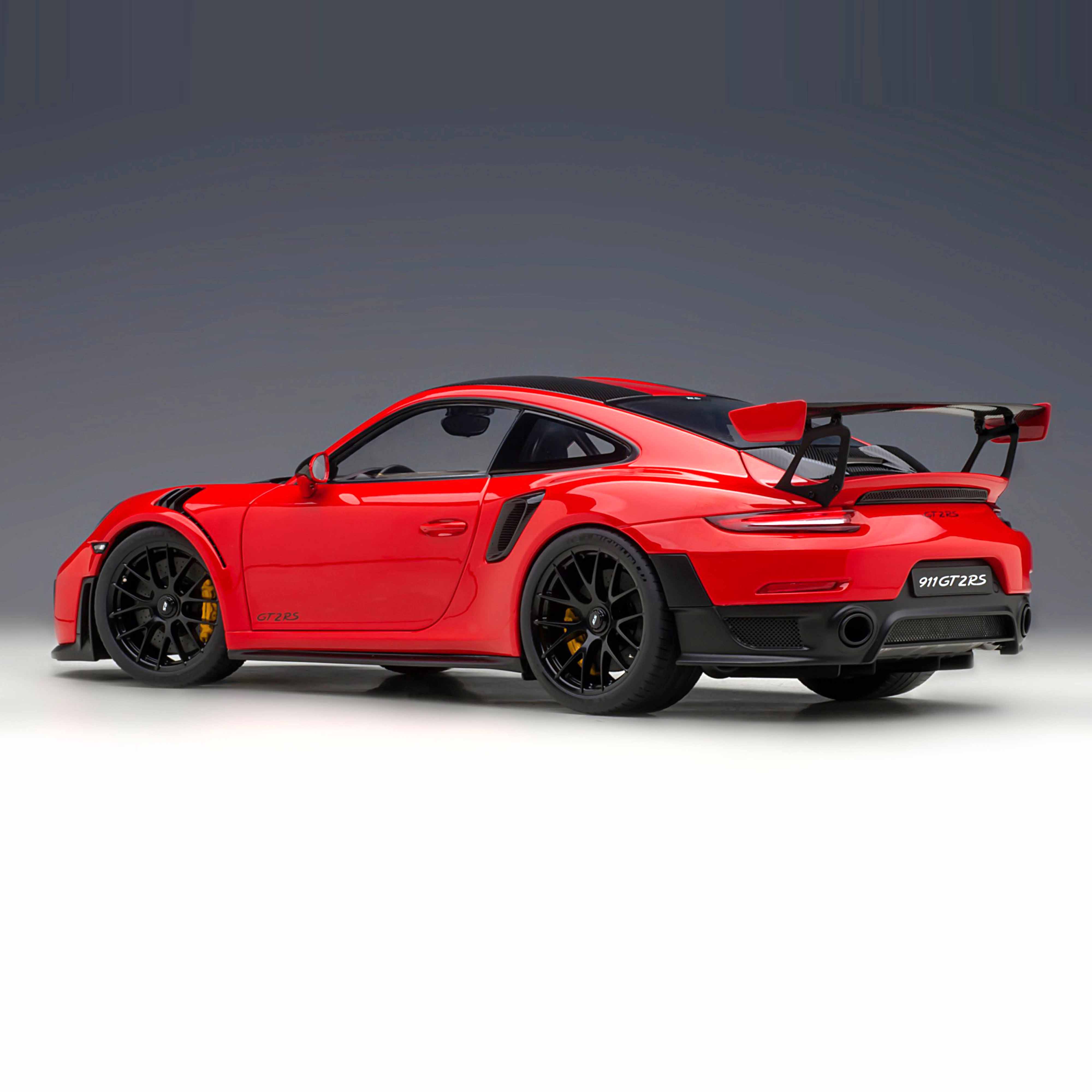 Porsche 911 (991.2) GT2RS 2017 Weissach Package Red 1:18