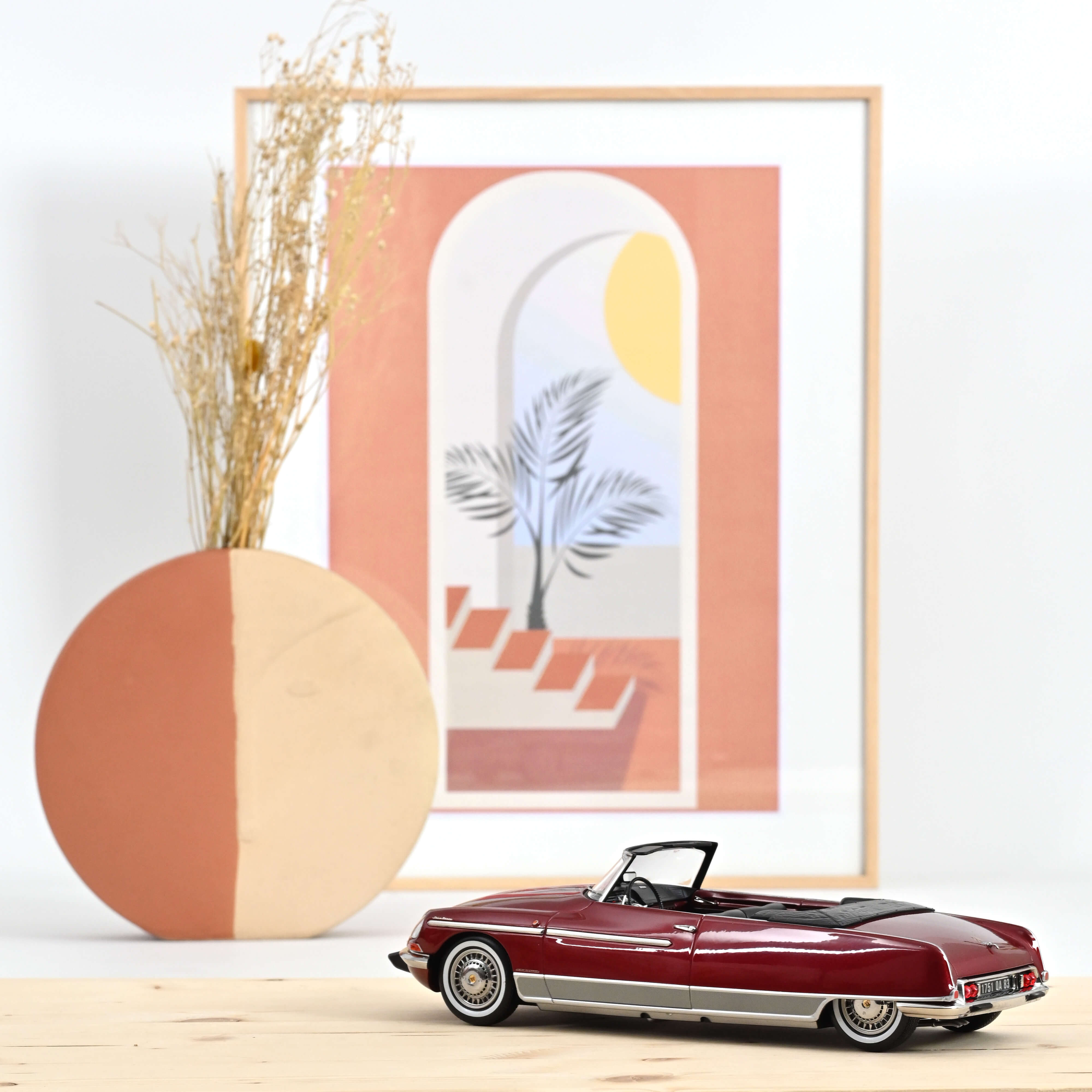 Citroën DS 21 Palm Beach 1968 Ruby Red 1:18 - 300pcs