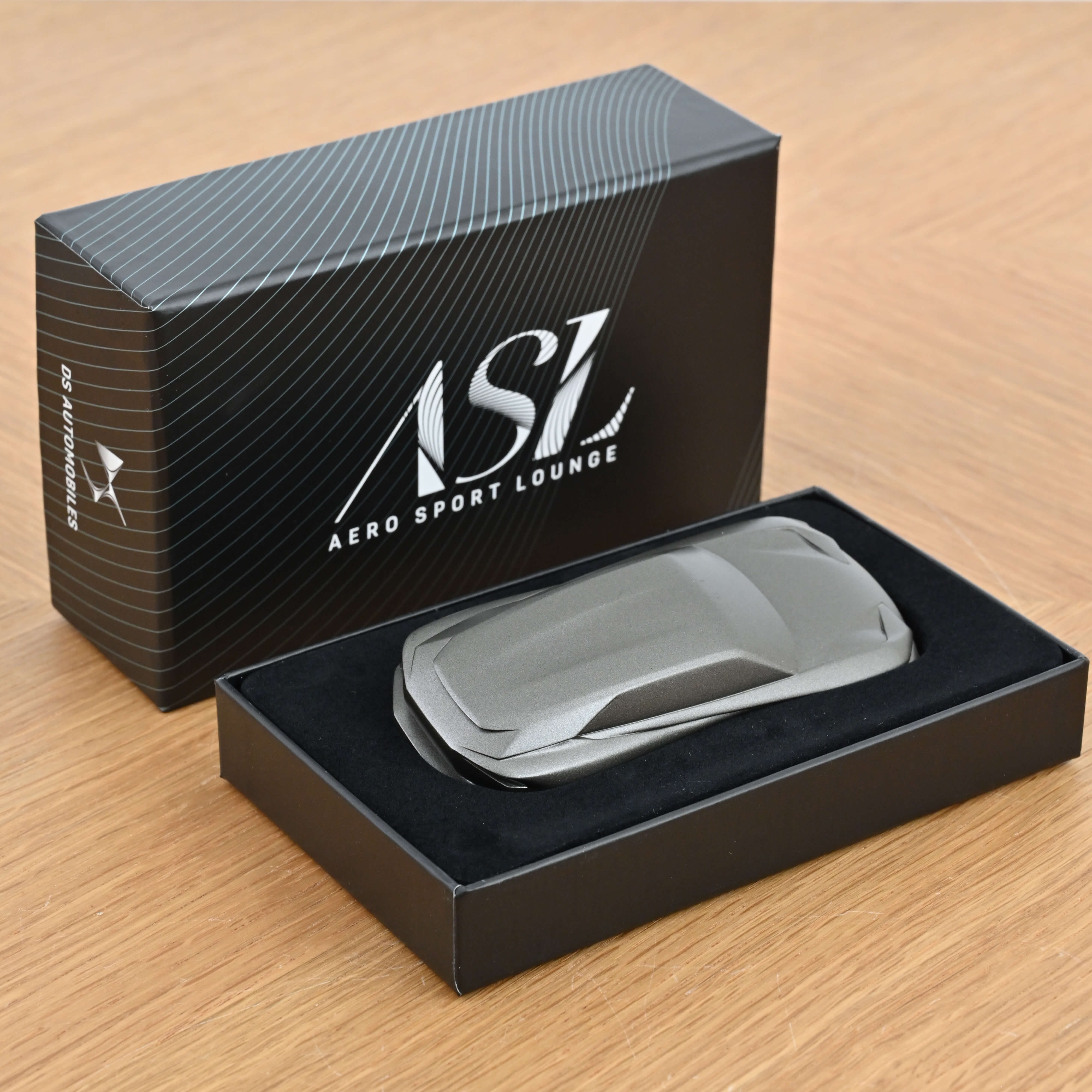 DS Aero Sport Lounge Speedform 1:43