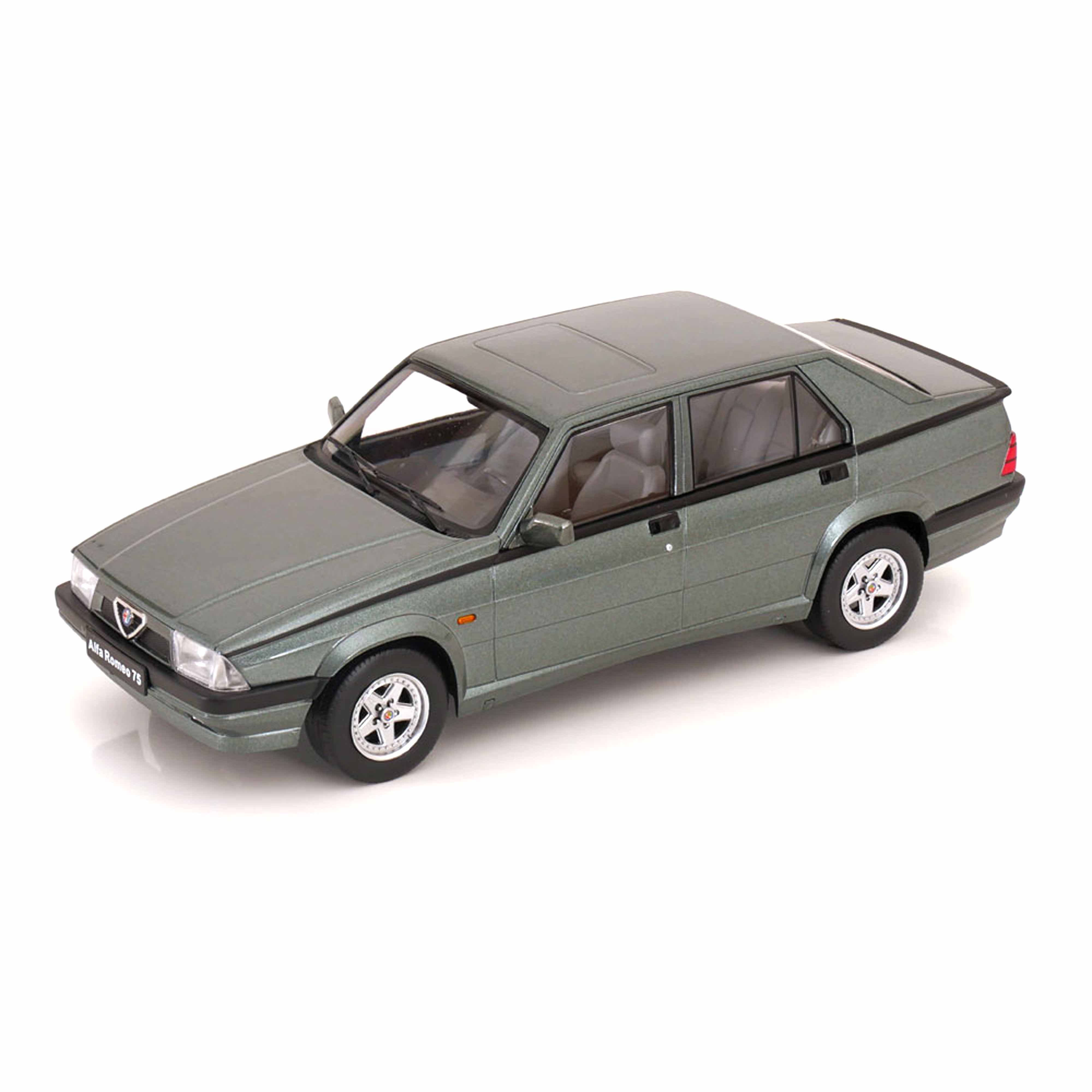 Alfa Romeo 75 1991 Grey Metallic 1:18
