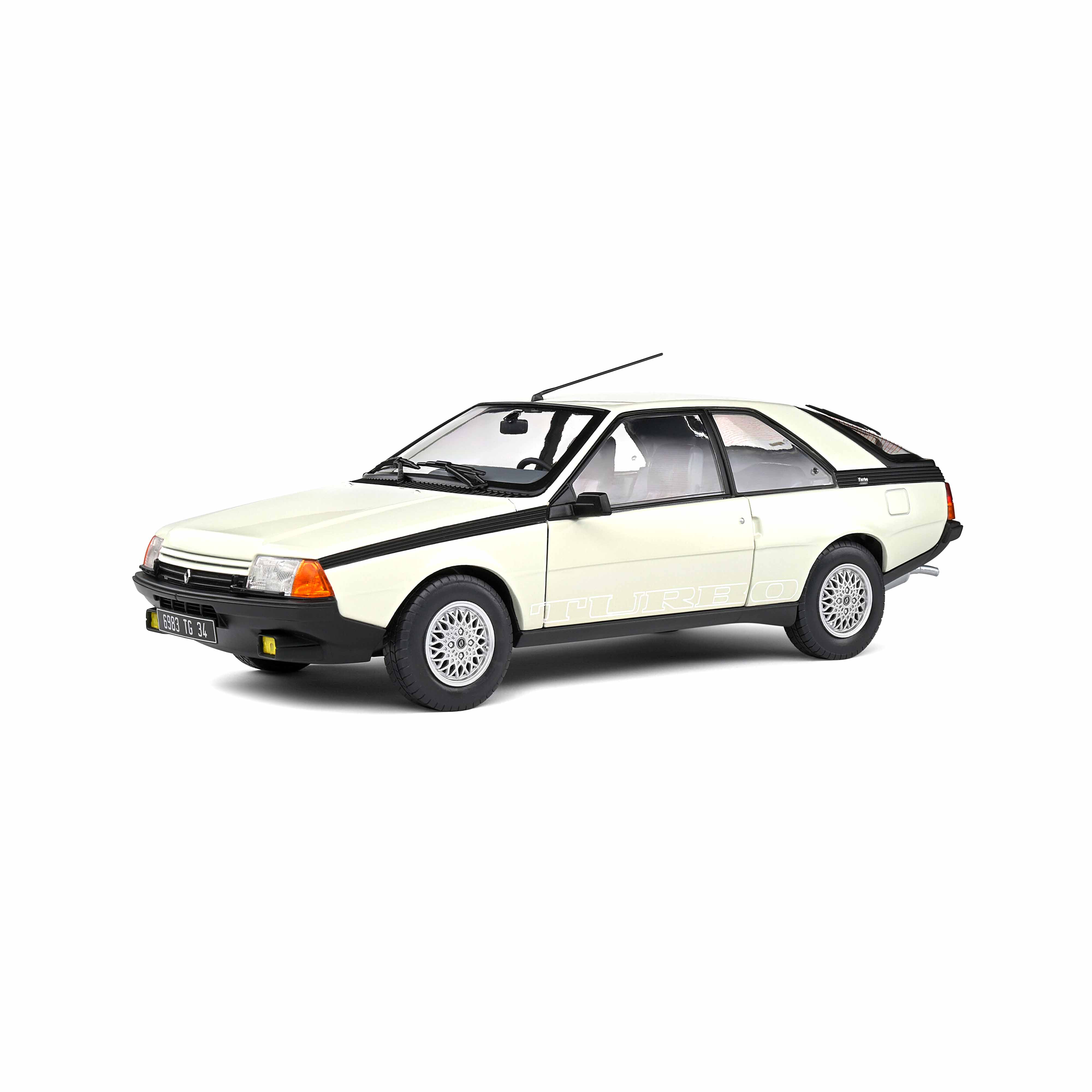 Renault Fuego Turbo Panda White 1985 1:18