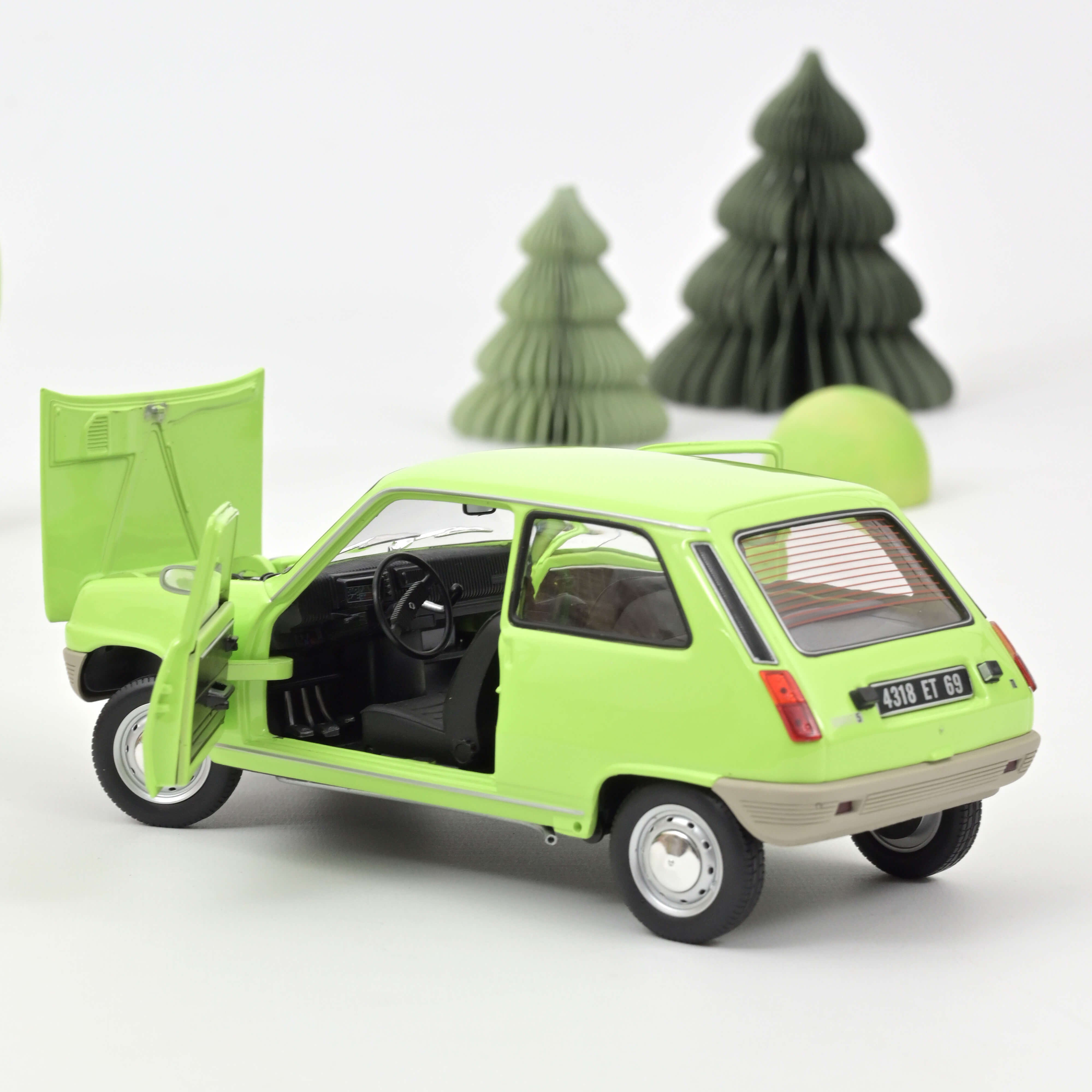 Renault 5 1972 Light Green 1:18