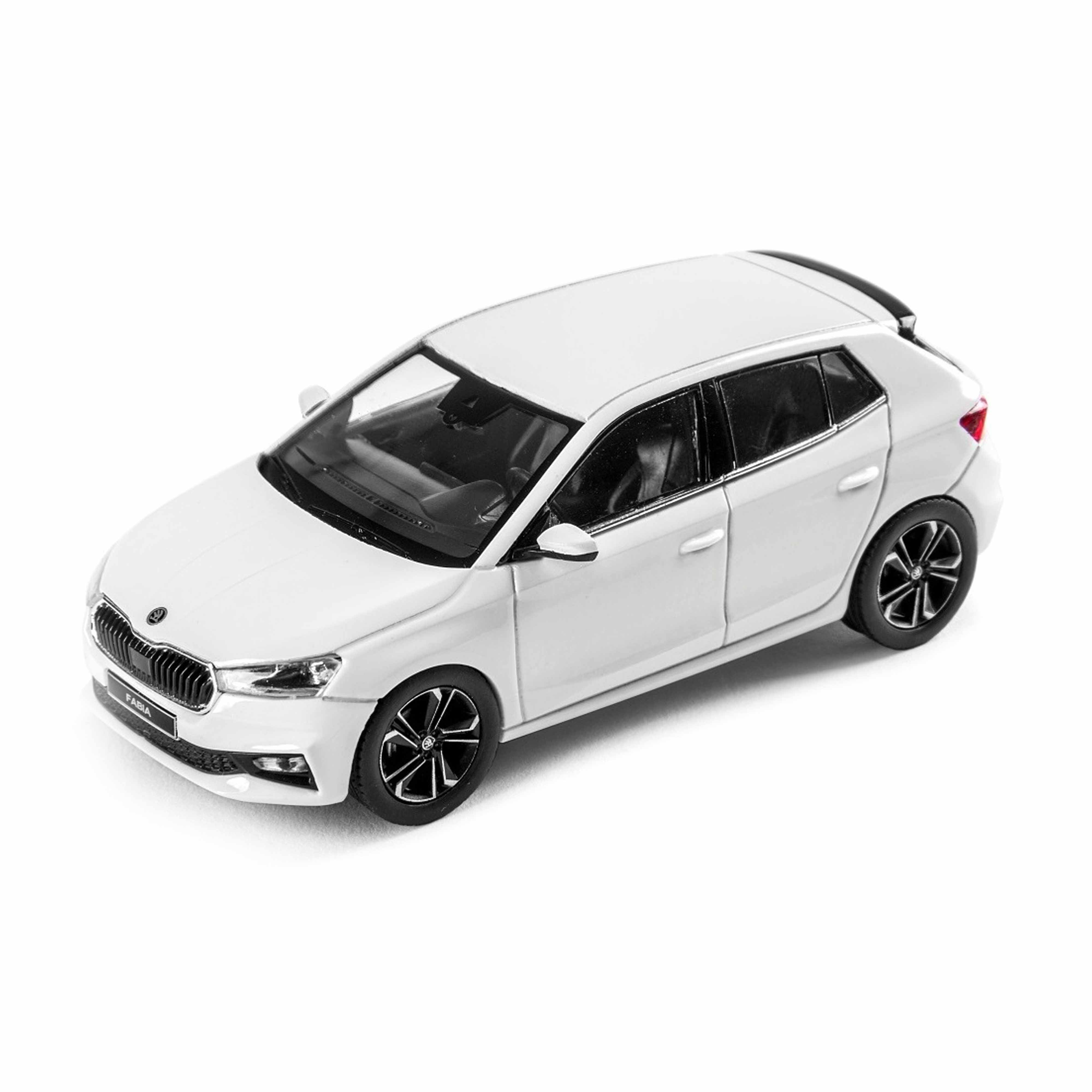 Skoda Fabia A07 Moon White 1:43