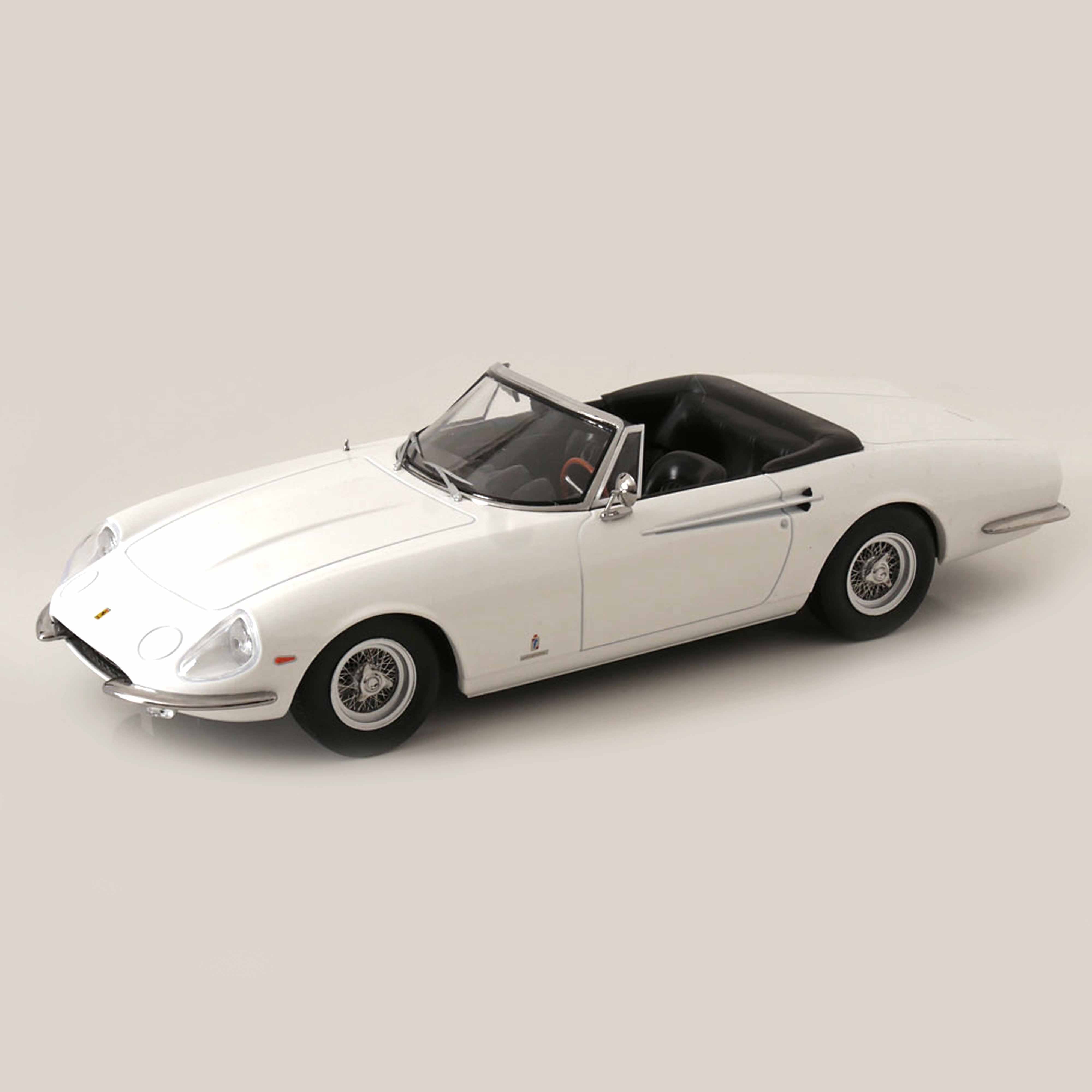 Ferrari 365 California Spyder 1966 White 1:18