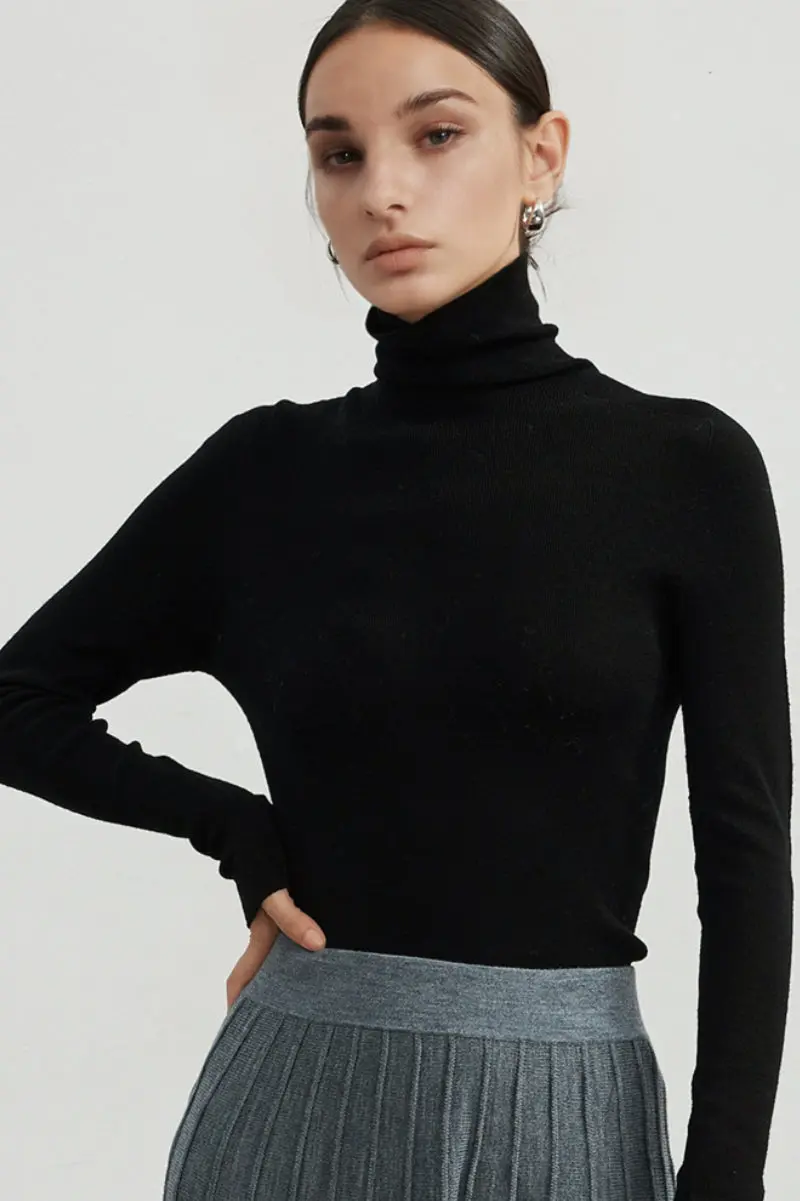 Slim Seamless Wool Turtleneck Sweater with Thumb Holes - MIAOOOO