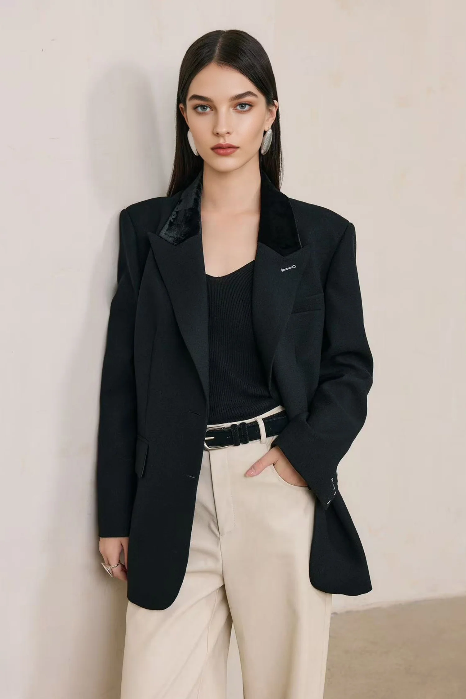 100% Wool Oversized Blazer with Velvet Collar - MIAOOOO