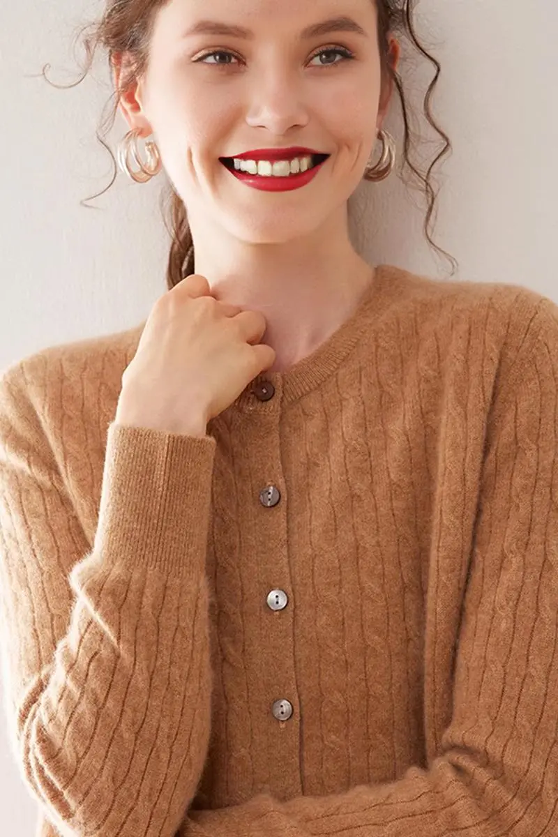 100 Cashmere Cable-Knit Crewneck Cardigan - MIAOOOO