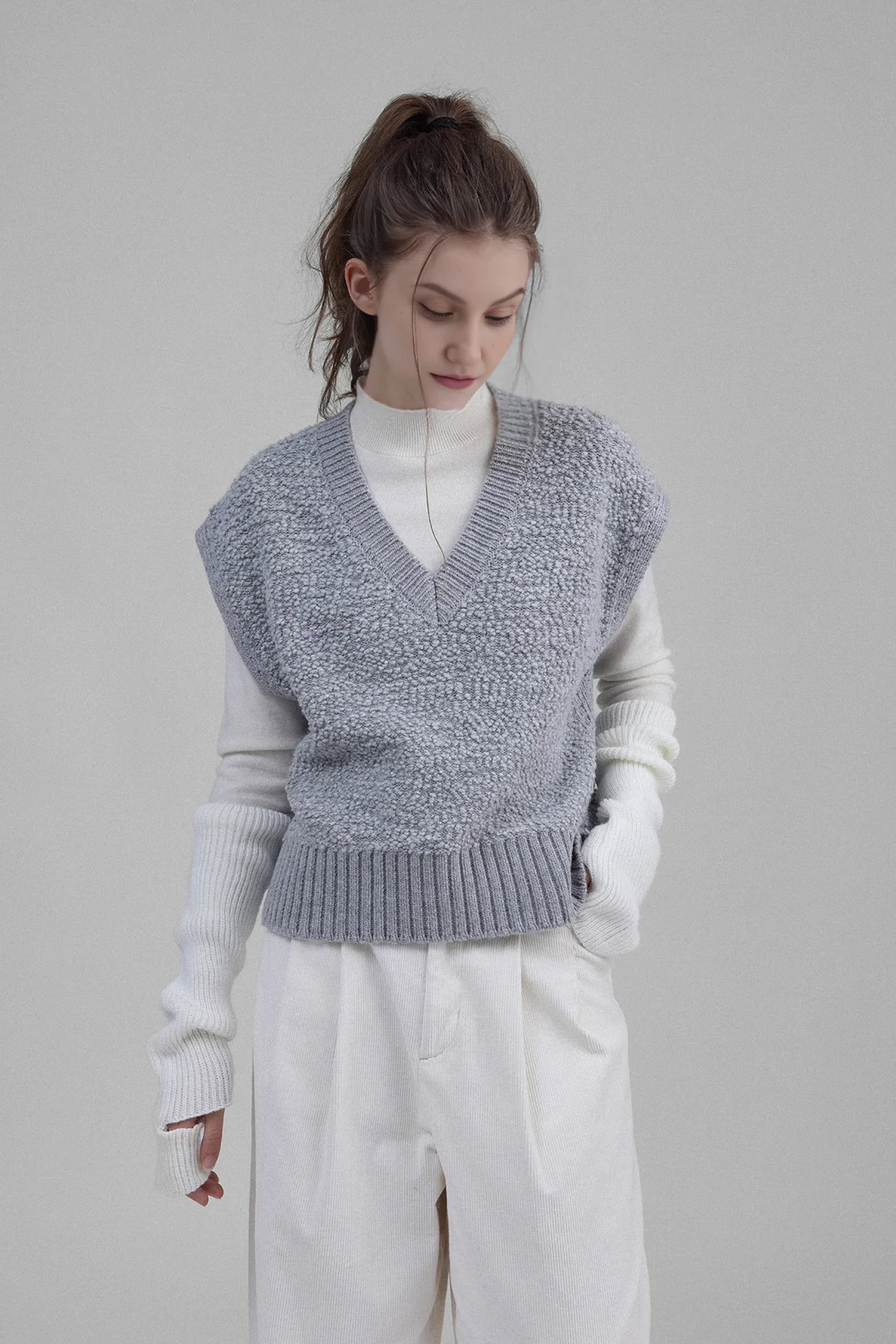 Oversized Wool Bouncle Sweater Vest - MIAOOOO