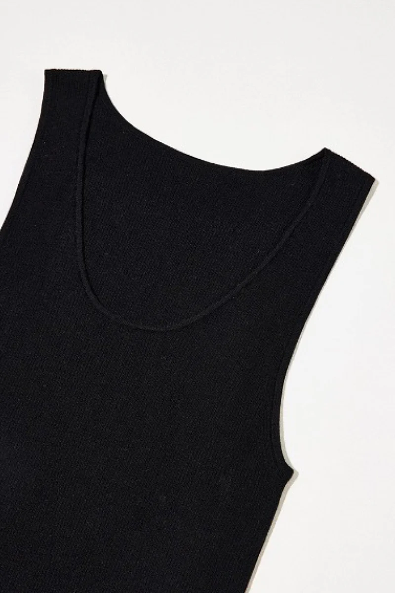 100 Merino Wool Cozy Cloud Scoop-Neck Wide-Strap Knit Tank Top - MIAOOOO