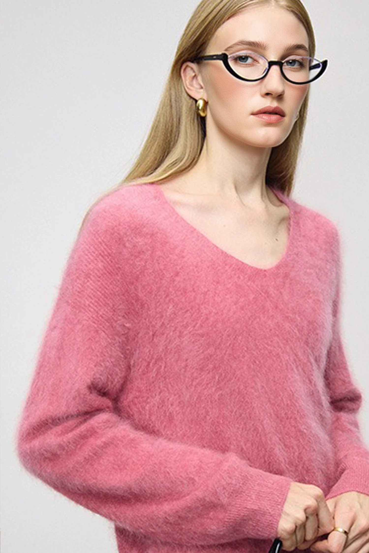 Ultrasoft Brushed Cashmere V-Neck Pullover Sweater - MIAOOOO