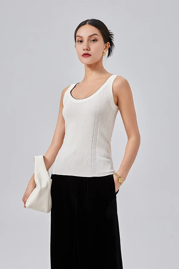 White Crewneck Ribbed Silk Knit Top - MIAOOOO