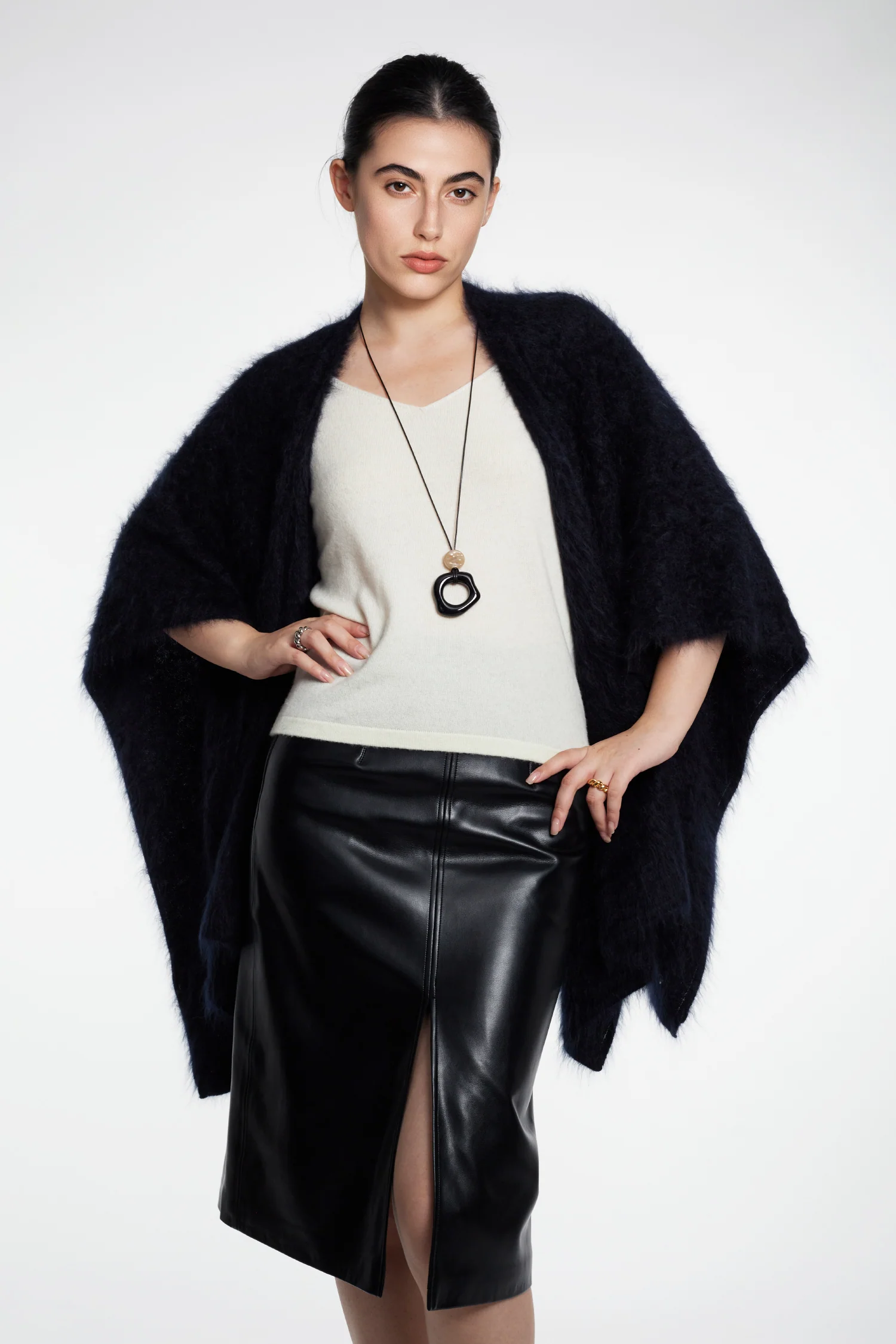 Ultrasoft Brushed Cashmere Open-Front Wrap Poncho - MIAOOOO