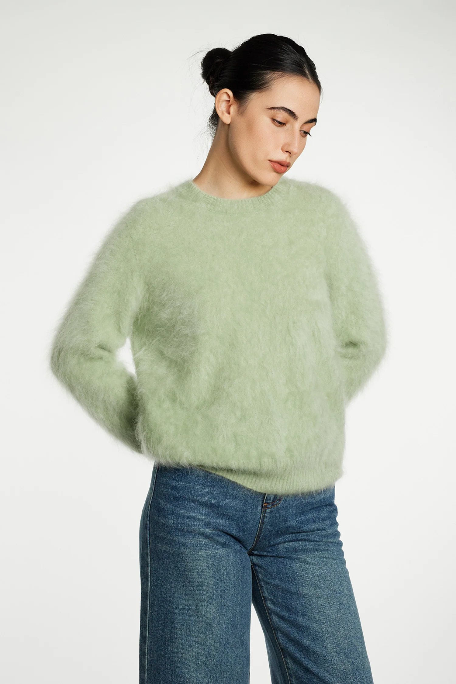 Cloud-Soft Brushed Cashmere Crewneck Sweater - MIAOOOO