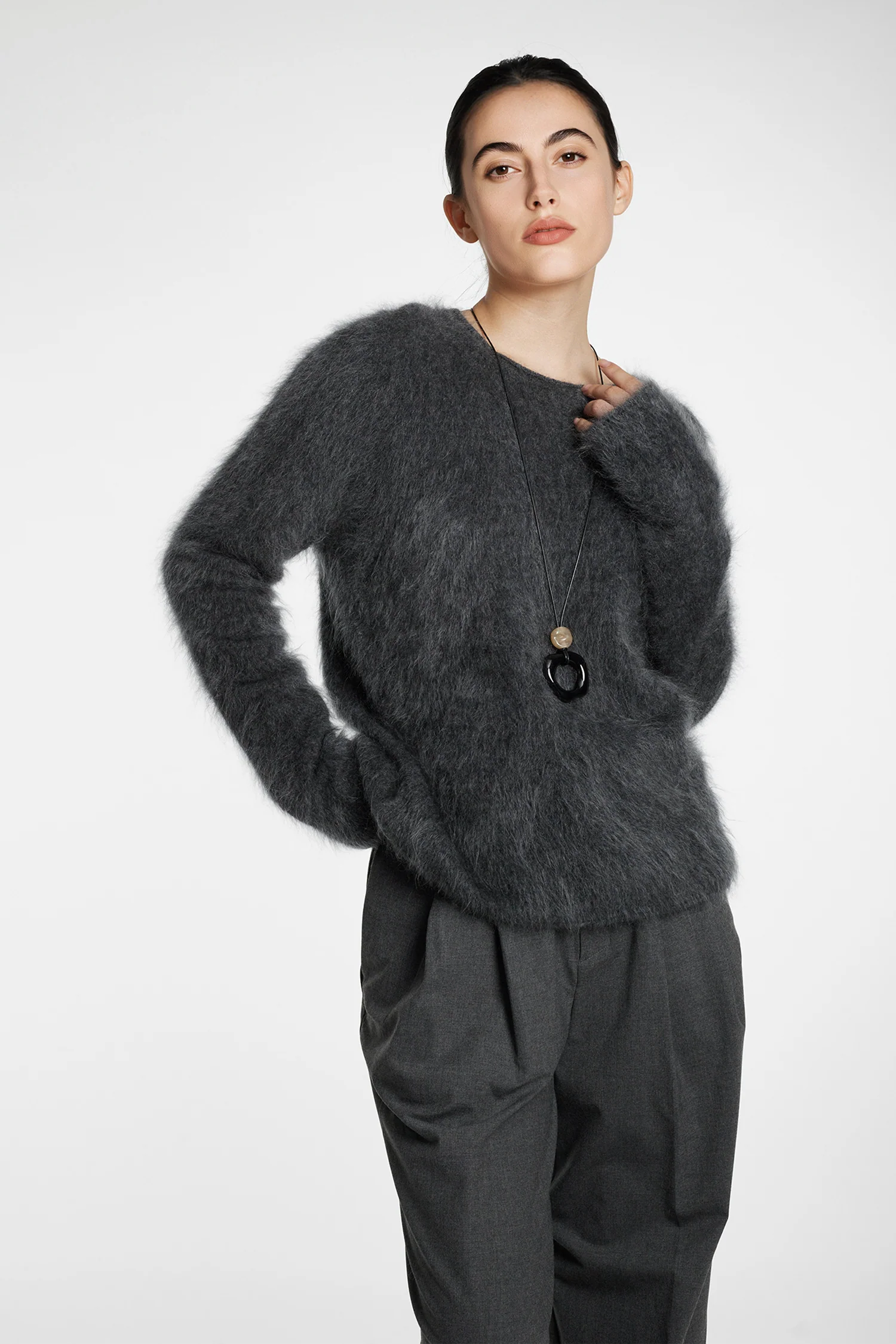 Featherlight Brushed Cashmere Crewneck Sweater - MIAOOOO