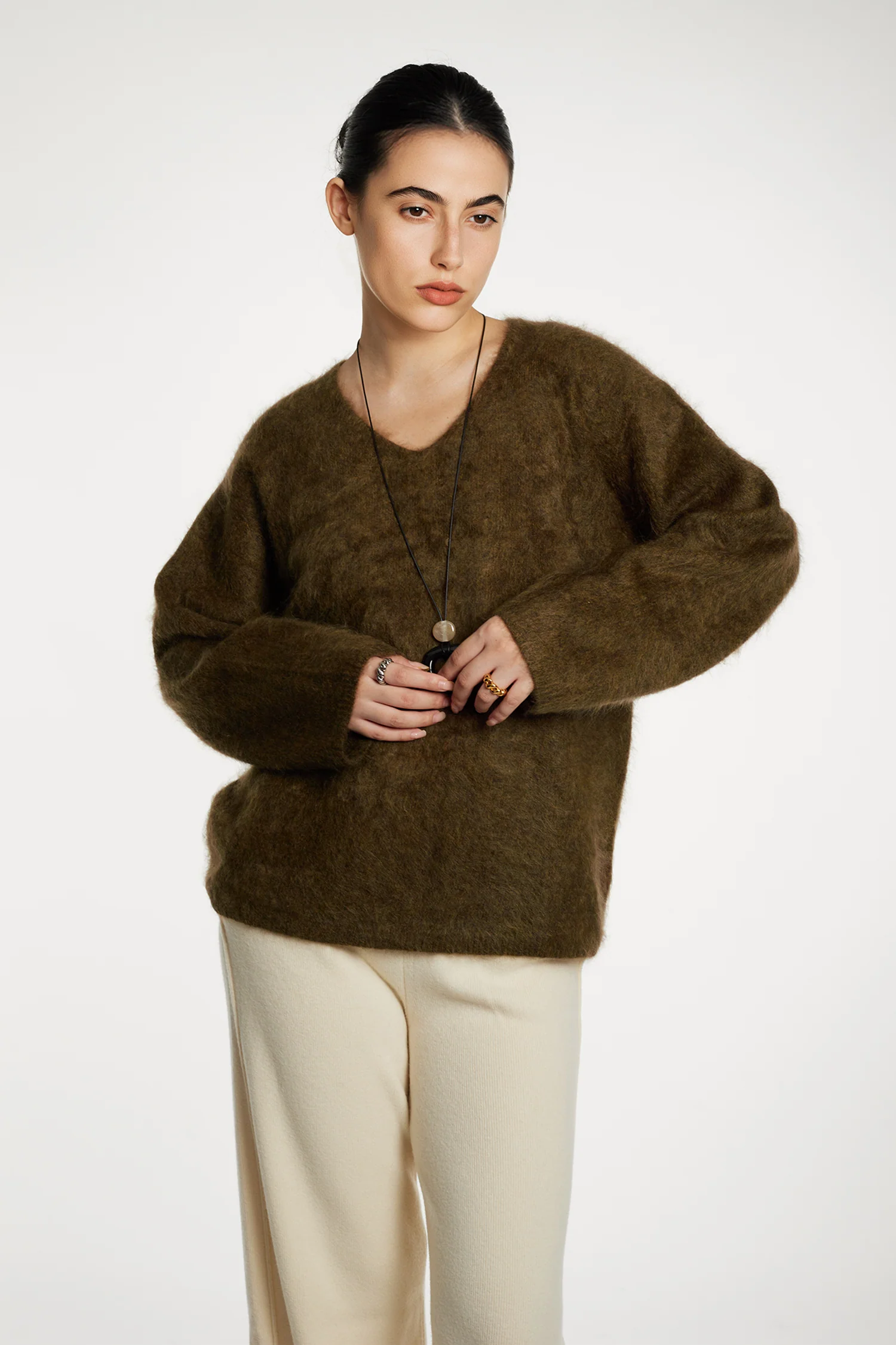 Oversized Brushed Cashmere Marled V-Neck Sweater - MIAOOOO