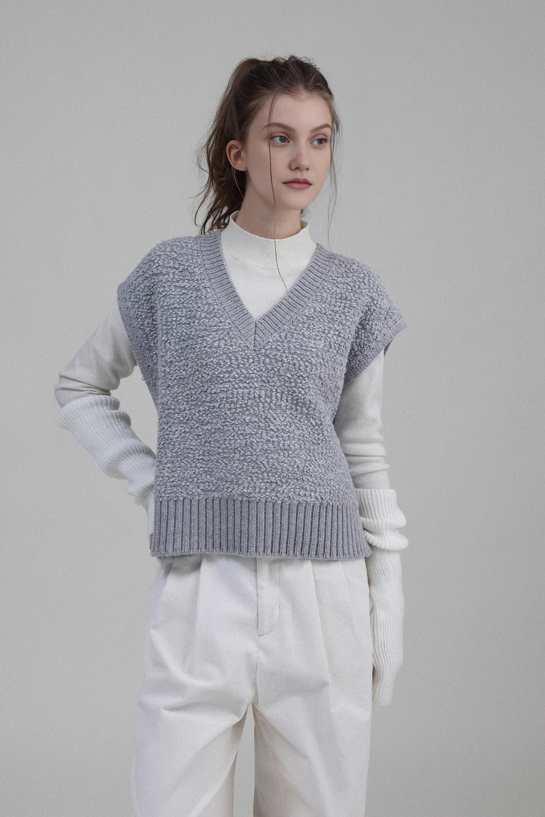 Oversized Wool Bouncle Sweater Vest - MIAOOOO