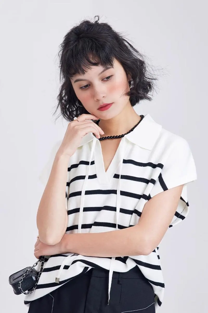 Striped V Neck Collared Knit Top - MIAOOOO