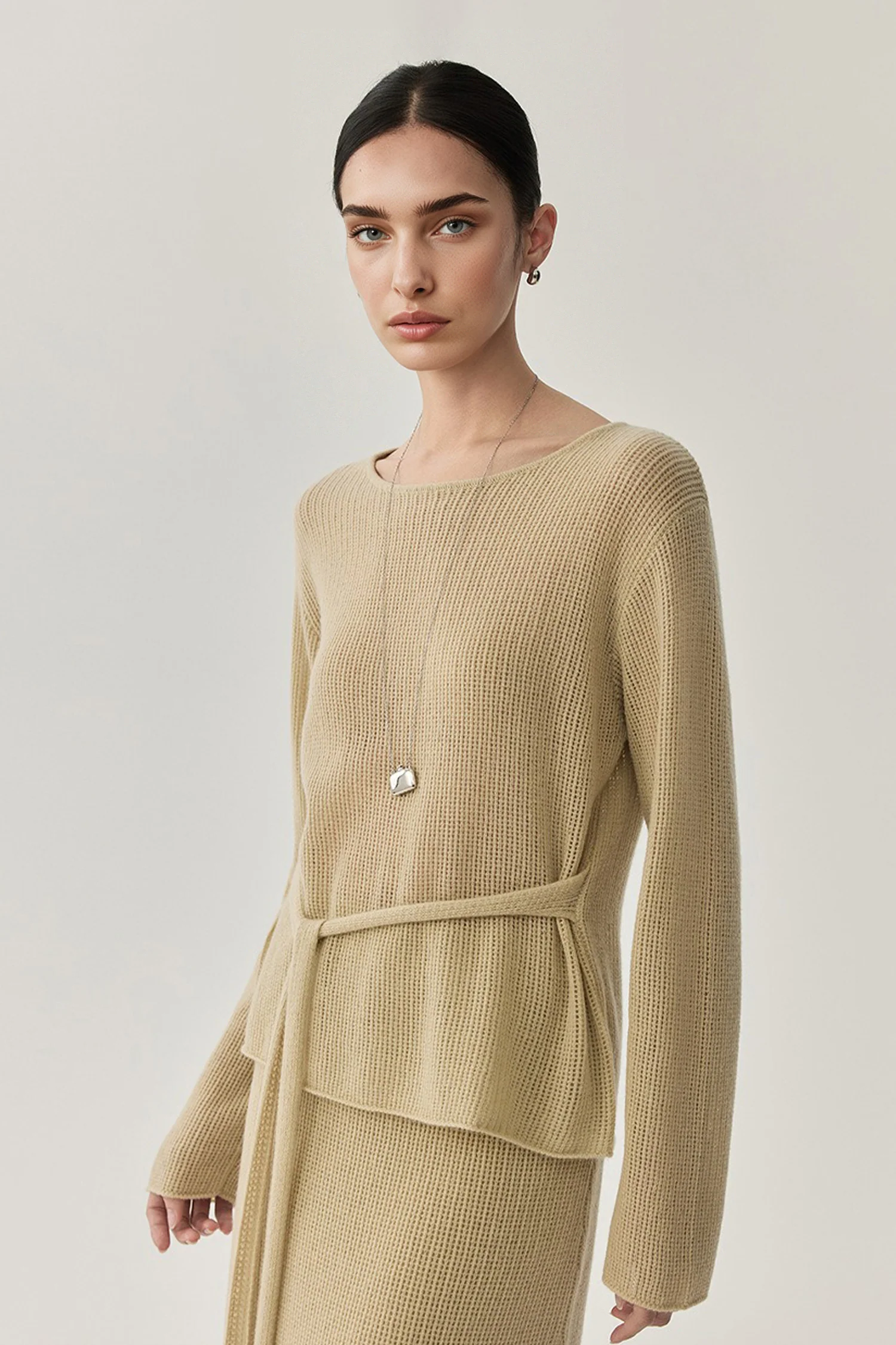 Lightweight Wool Open Knit Crewneck Sweater - MIAOOOO