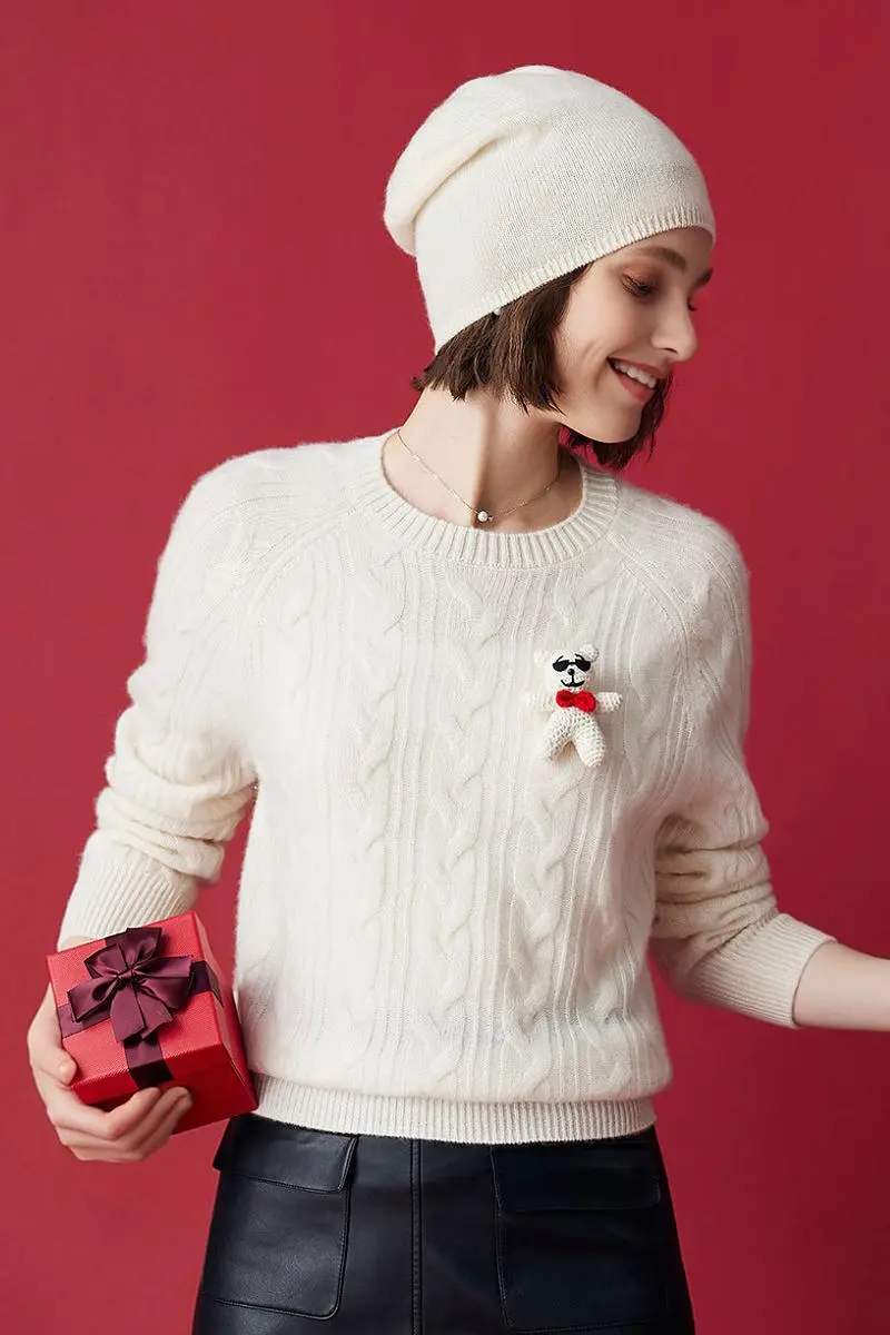 Chunky 100 Cashmere Cable Knit Crew Neck Sweater with Bear - MIAOOOO