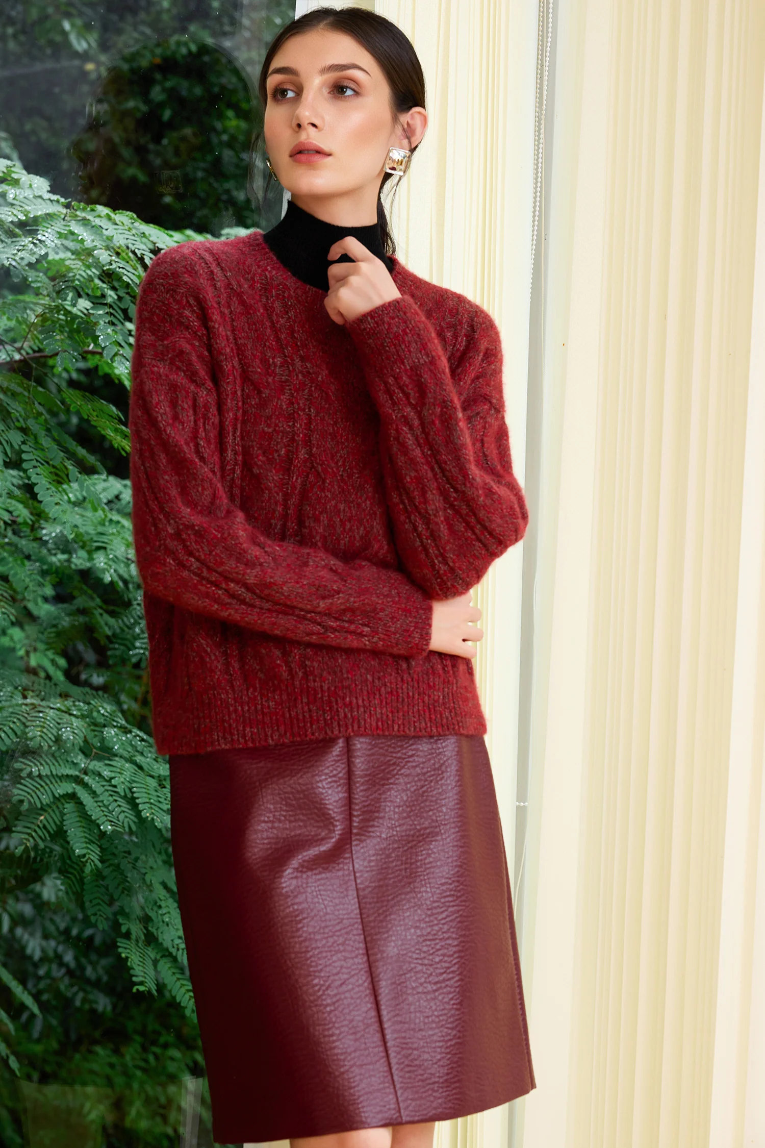 Classic Cashmere-Silk Cable Knit Marled Crewneck Sweater - MIAOOOO