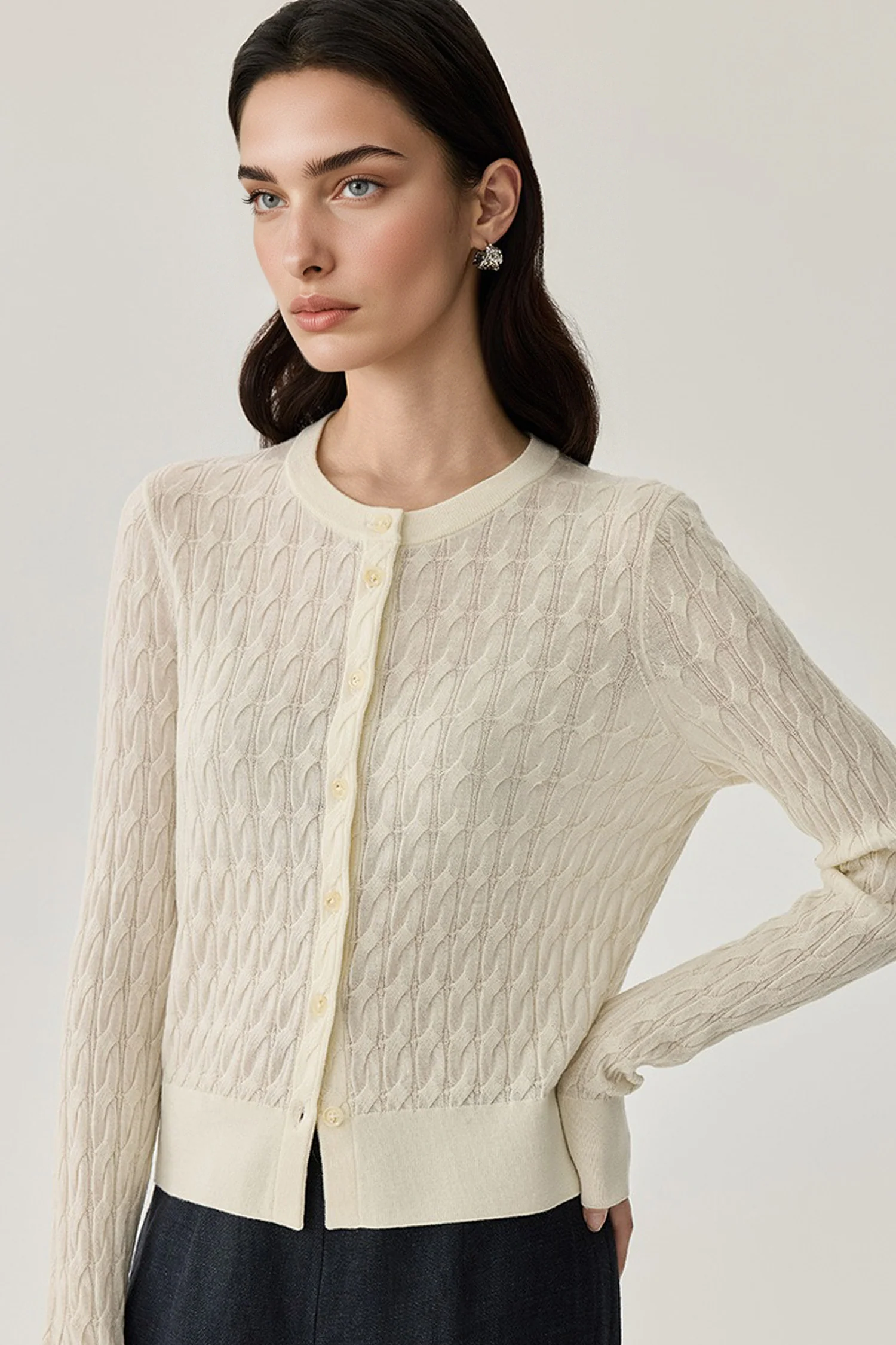 Classic-Fit Wool-Silk Cable Knit Crewneck Cardigan - MIAOOOO