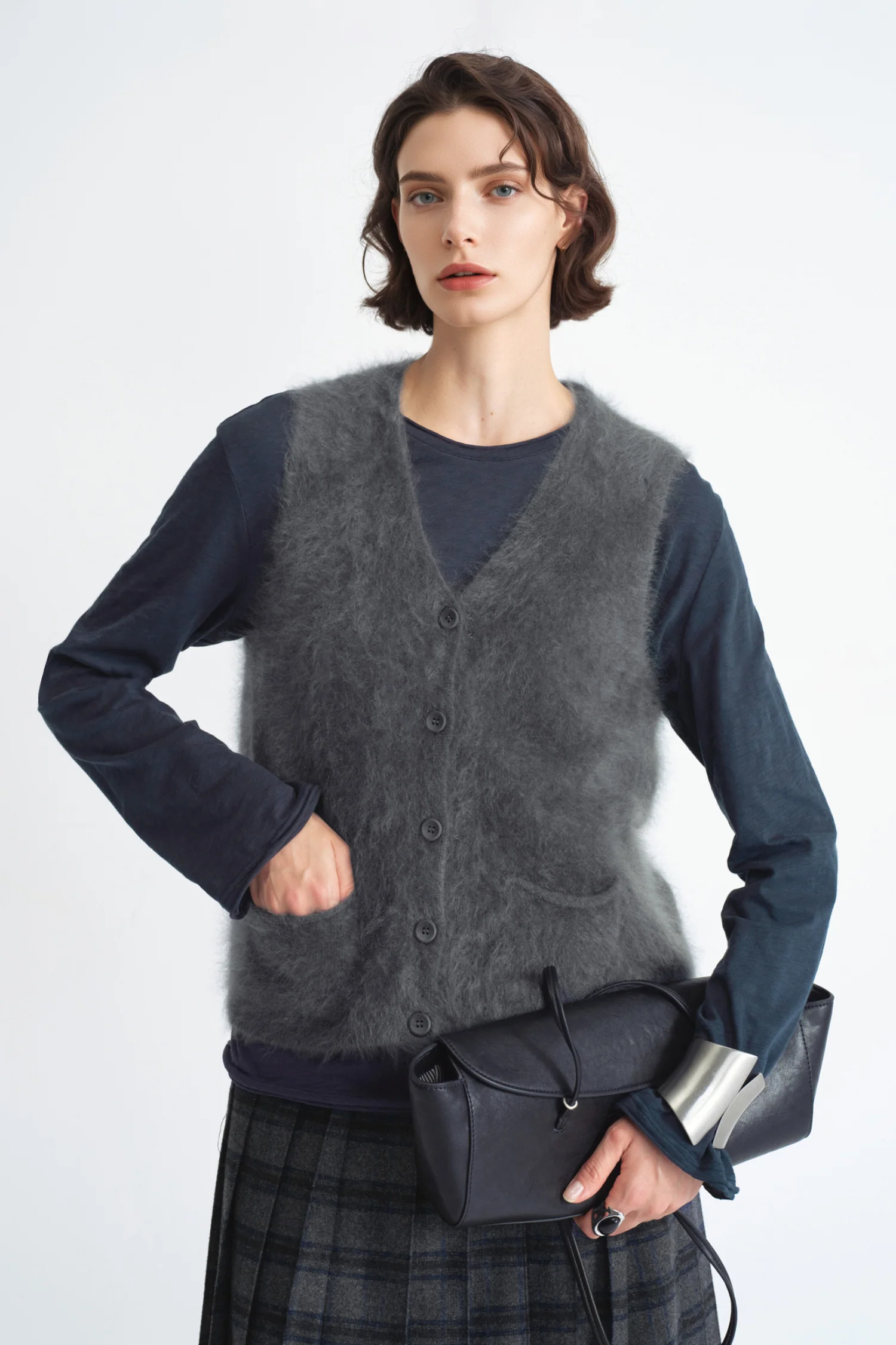 Seamless Brushed Cashmere V-Neck Cardigan Sweater Vest - MIAOOOO