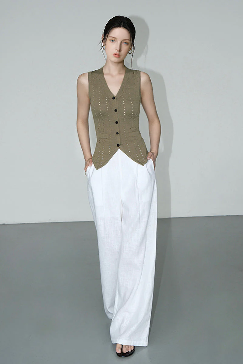 Fitted Crochet Knit V-Neck Sweater Vest - MIAOOOO