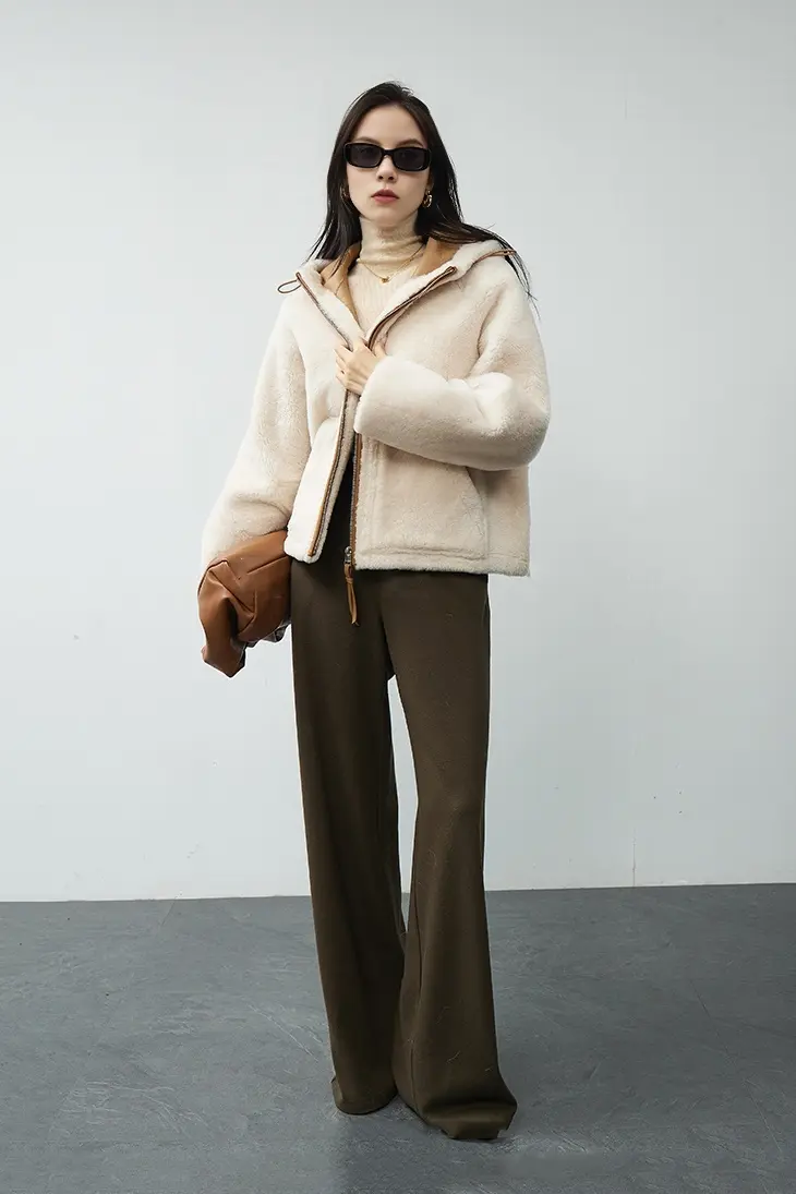 Hooded Merino Wool Short Sheepskin Coat - MIAOOOO