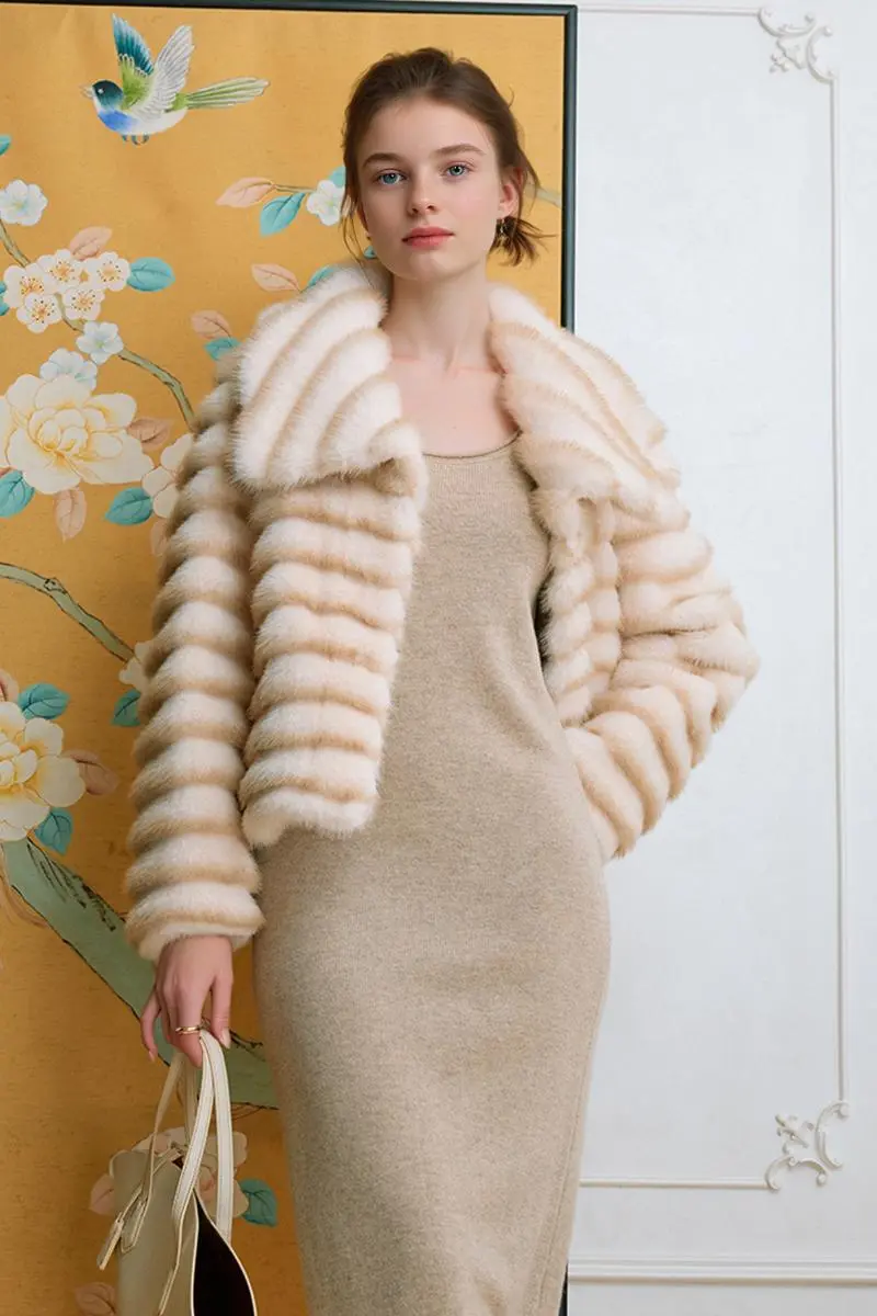 Cropped Faux Fur Chinchilla Coat with Oversized Collar - MIAOOOO