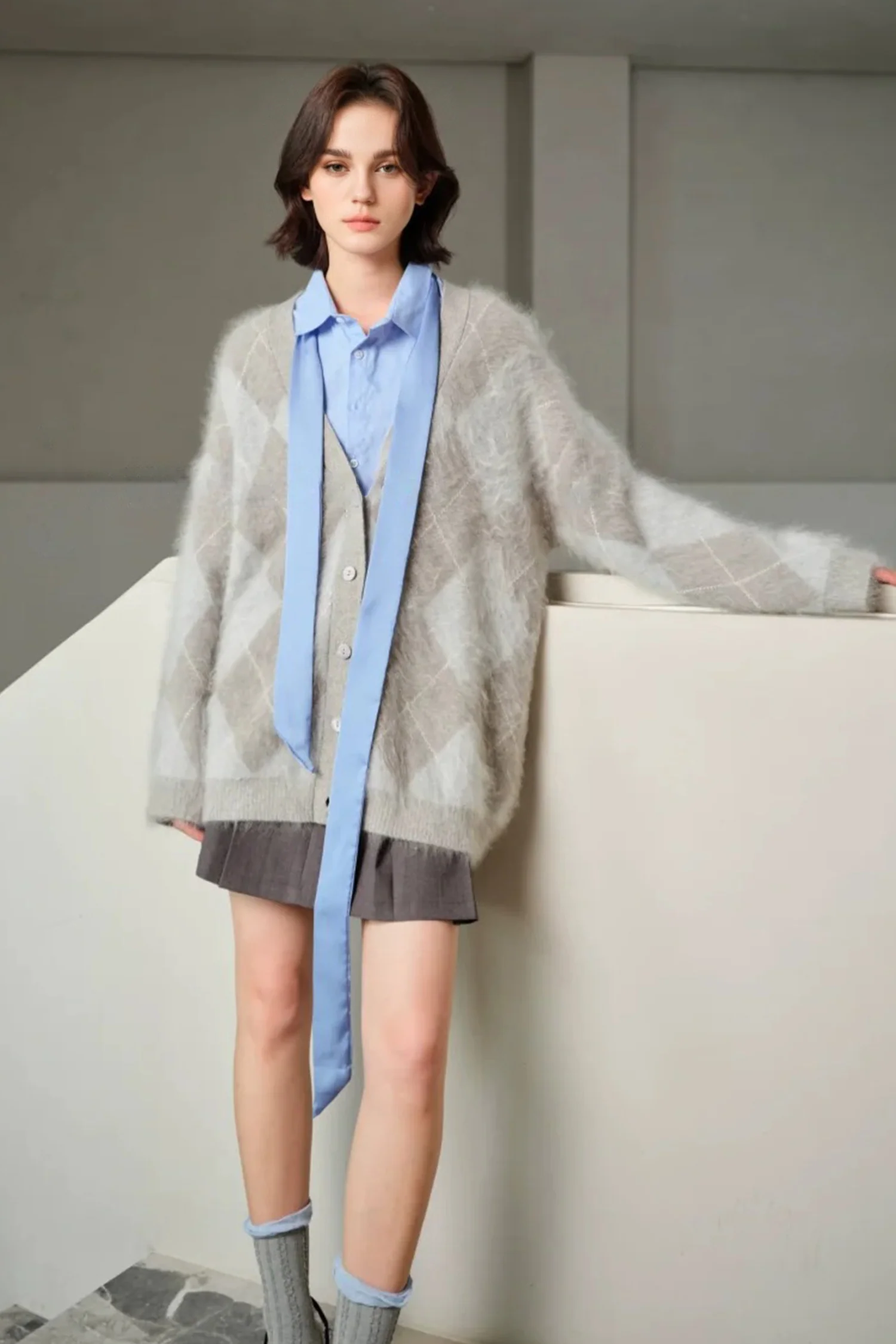 Oversized Brushed Cashmere Argyle V-Neck Cardigan - MIAOOOO