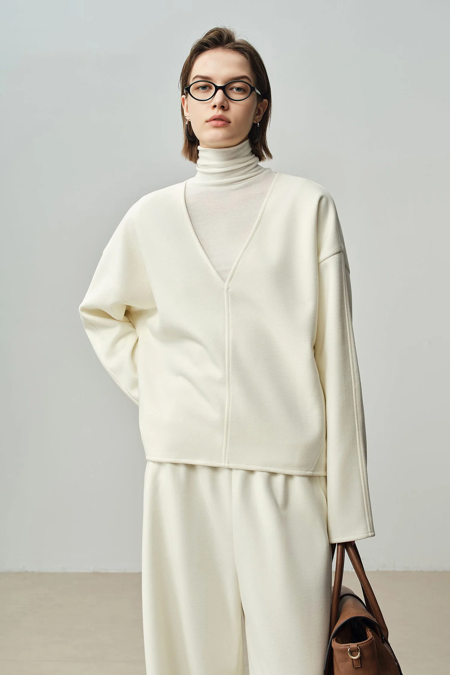 Relaxed Cashmere Blend Deep V-Neck Sweatshirt - MIAOOOO