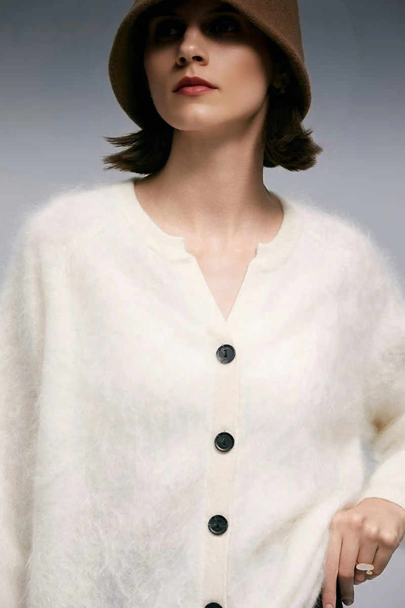 Cloud-Soft Brushed Cashmere Crewnck Cardigan - MIAOOOO