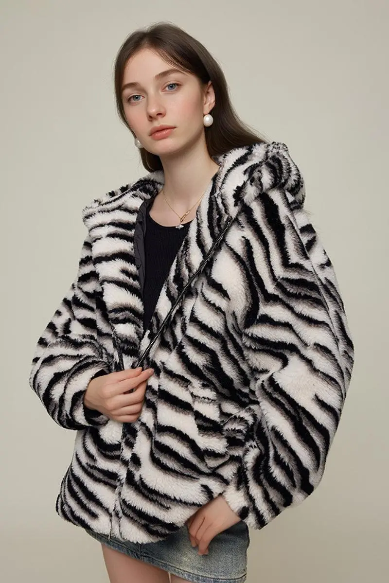 Oversized Zebra Print Genuine Wool Shearling Jacket with Hood - MIAOOOO
