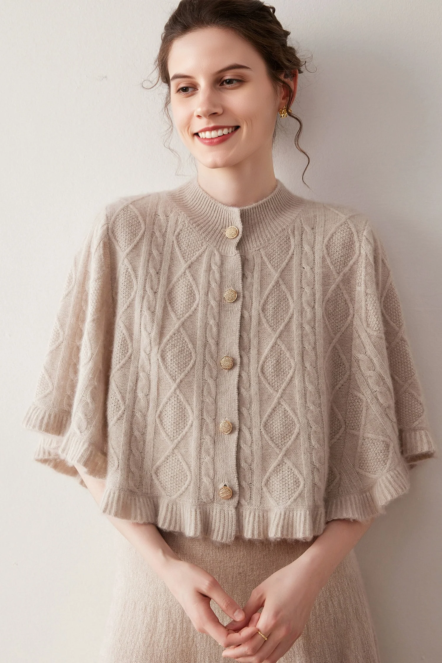 Cloud-Soft Cashmere-Merino Cable Knit Cape - MIAOOOO
