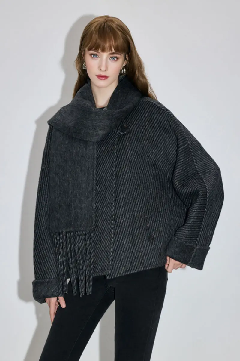 Short Oversized Petite Wool Coat with Matching Scarf - MIAOOOO