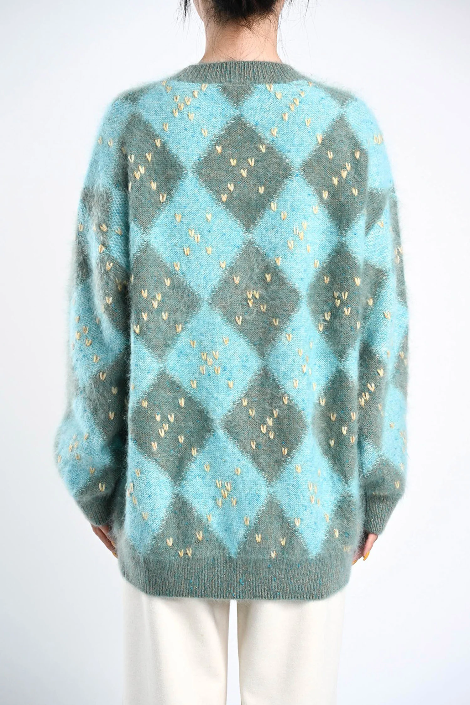 Chunky Brushed Cashmere Hand-Embroidered Argyle Sweater - MIAOOOO
