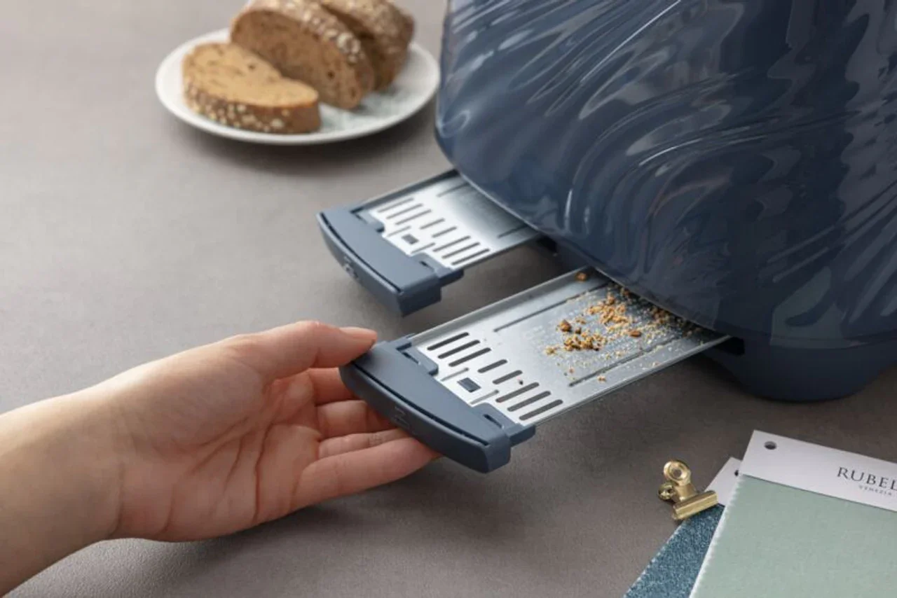 DeLonghi Ballerina Seta Silk Blue 4-Slice Toaster | CTDS4003.BL