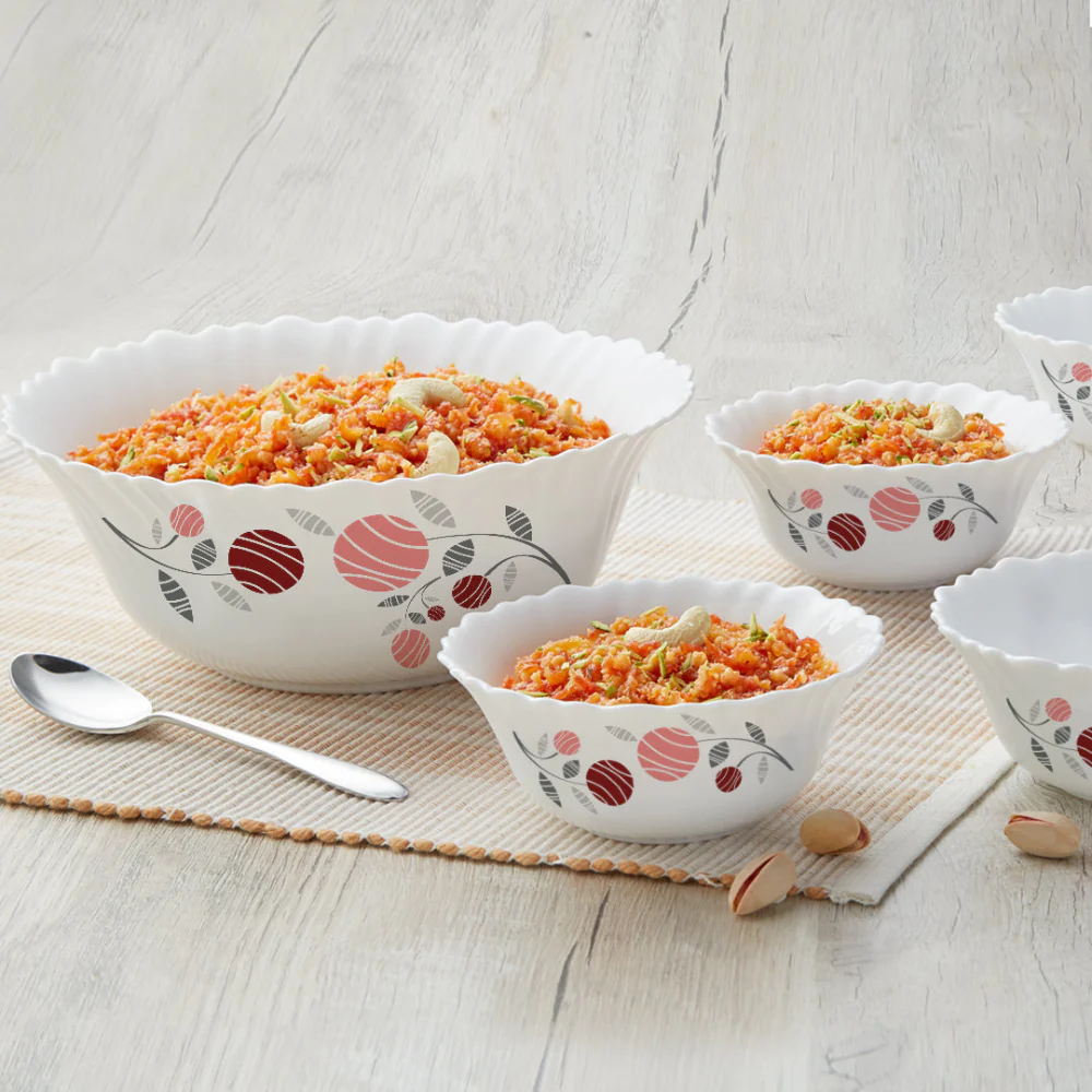 Larah by Borosil Dahlia 5 pc Pudding Set