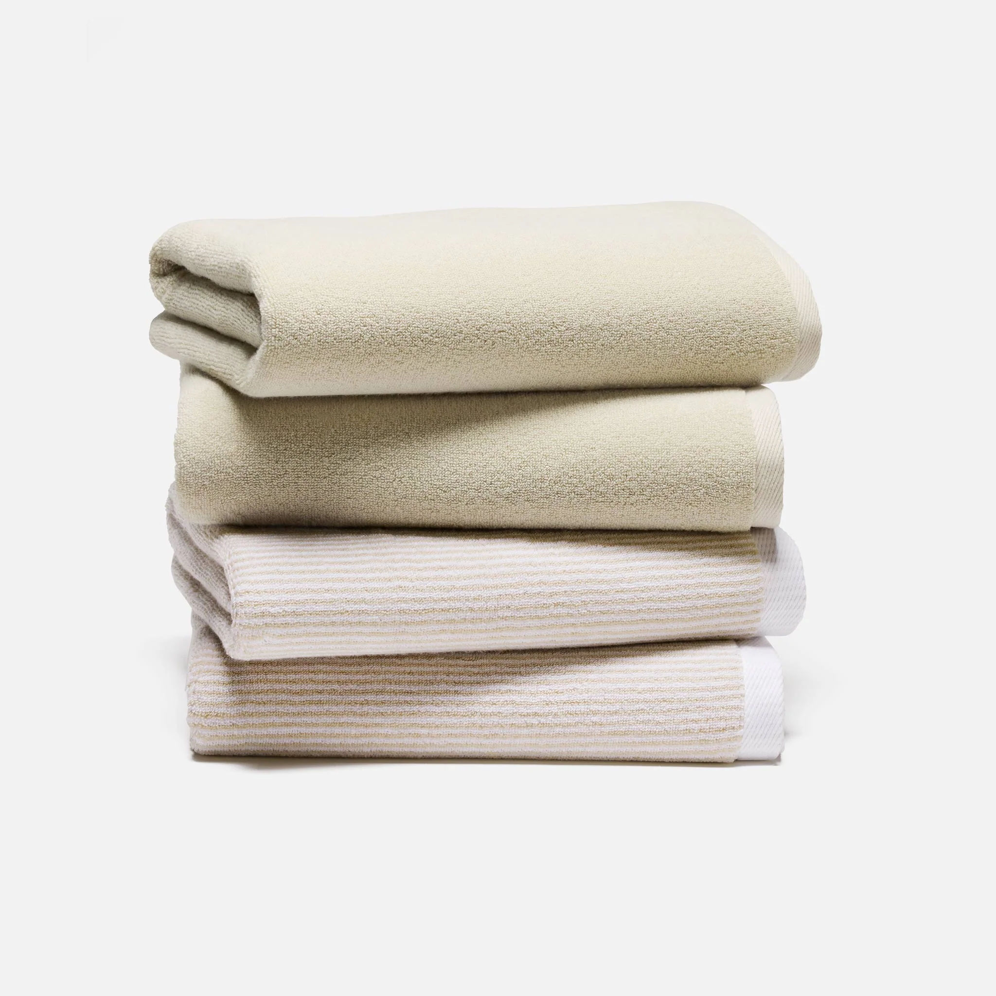 Plush 4-Piece Bath Towel Bundle