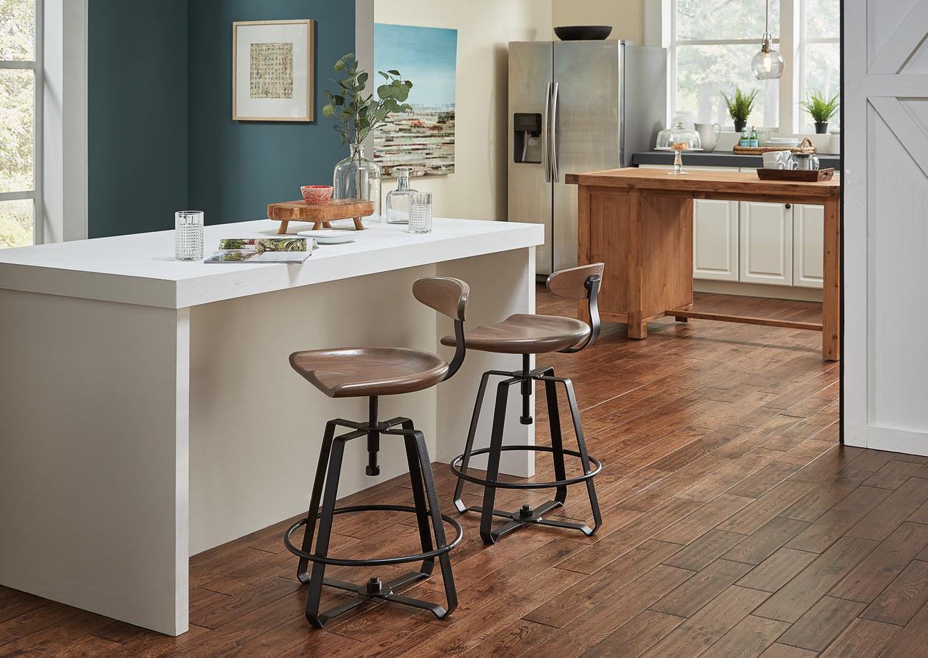 Amish Iron Craft Swivel Bar Chair