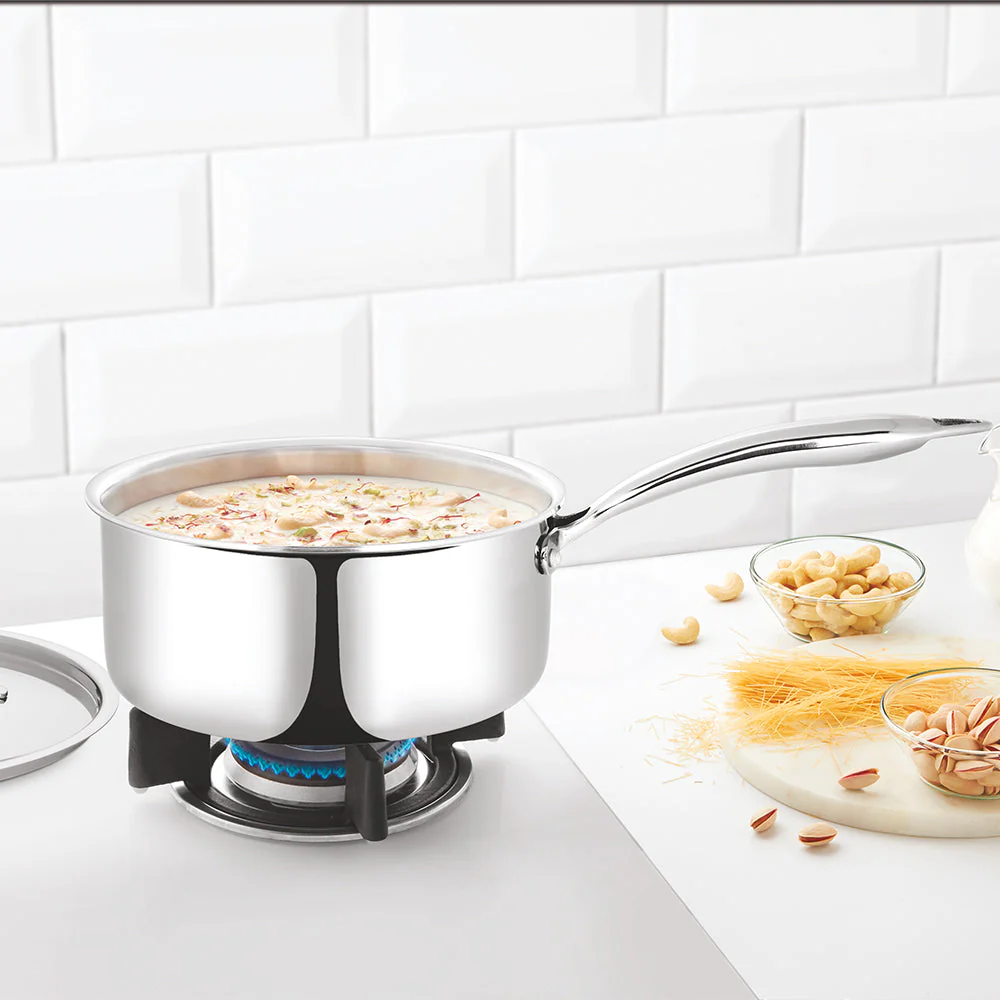 Borosil Cookfresh Triply Saucepan w Lid (Steel Handle), 2.1L/18cm