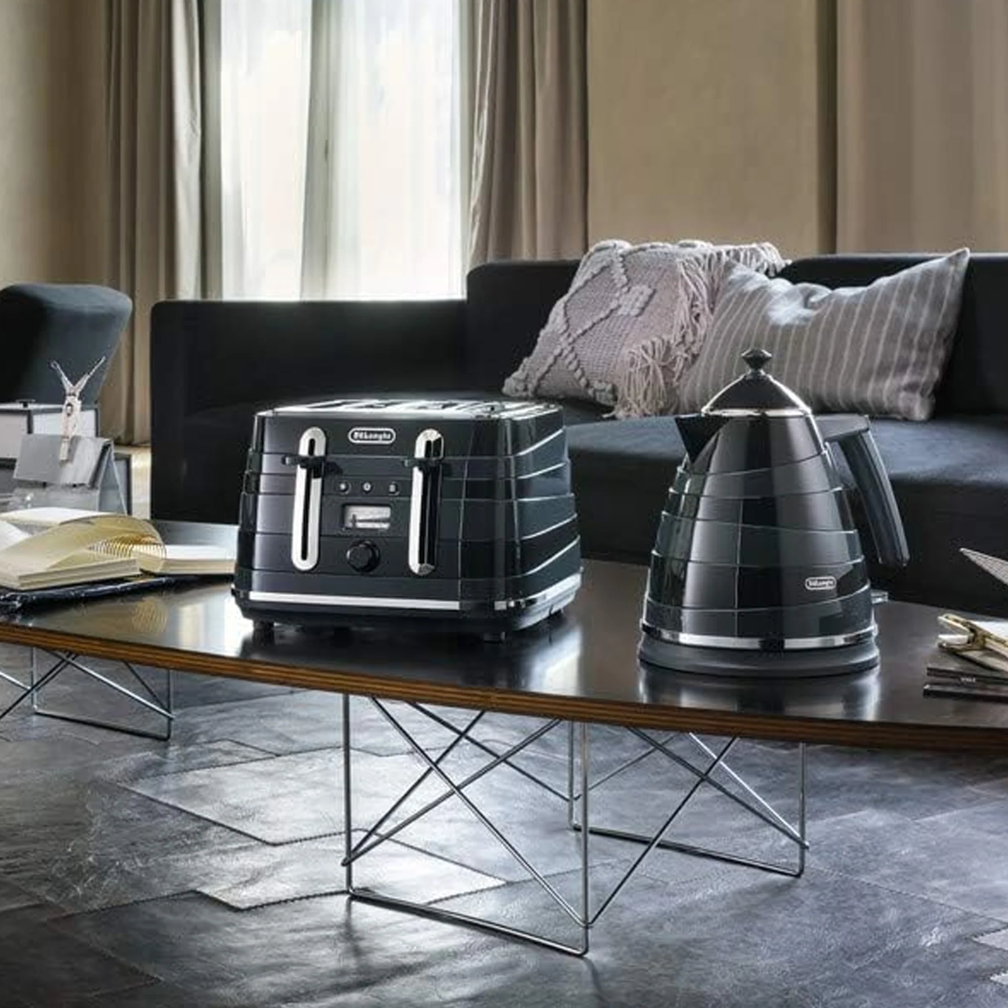 DeLonghi Avvolta Class Breakfast Pack Black