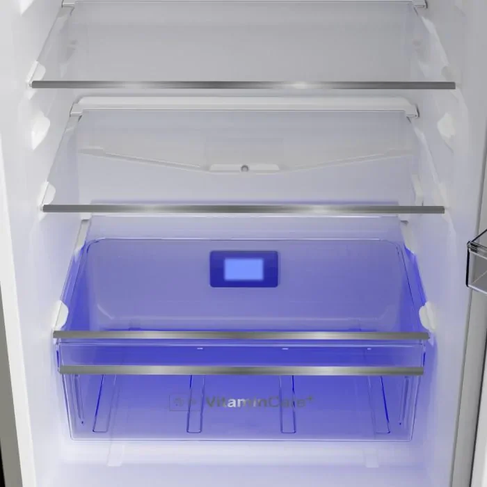 Blomberg 50/50 Frost Free Fridge Freezer 鈥?White | KGM4574V