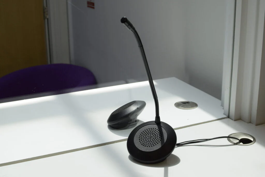 Contacta STS-K071 Speaker and Microphone Pod System