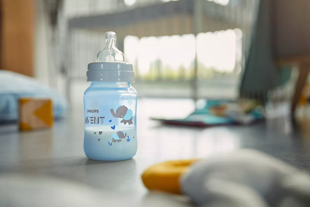 TETERO ANTICOLICO 9OZ SCY121/06 AVENT